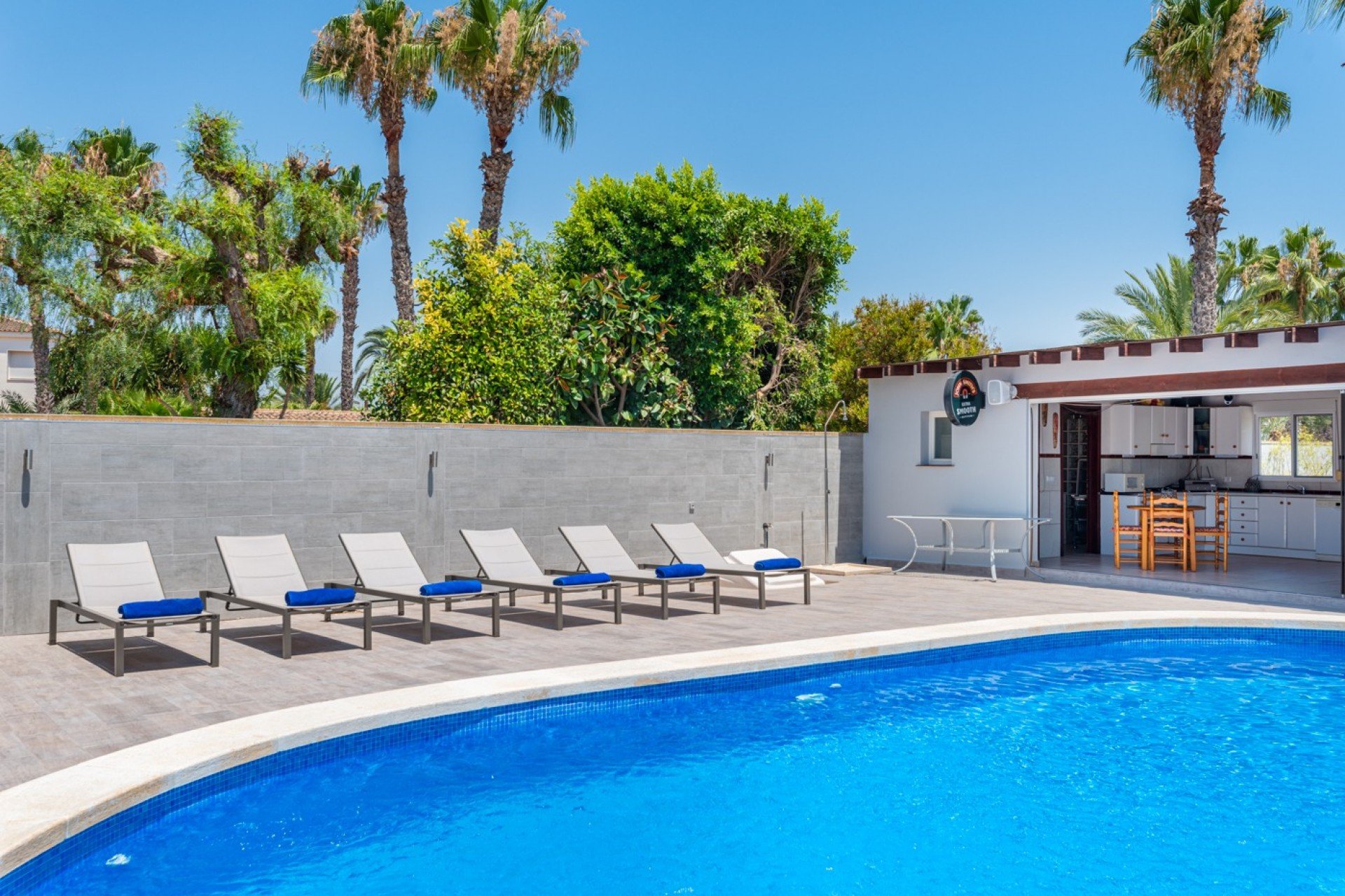 Herverkoop - Finca / Plattelands Woning - Catral