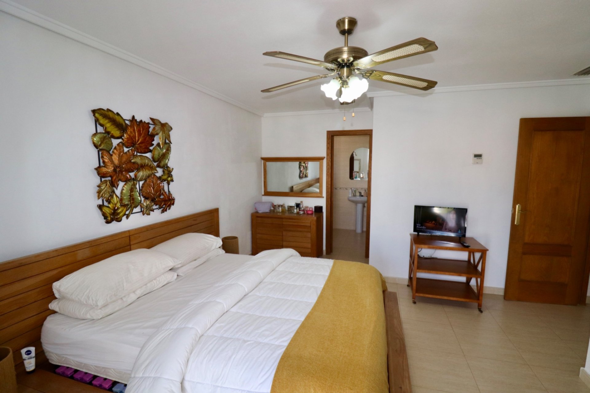 Herverkoop - Finca / Plattelands Woning - Catral