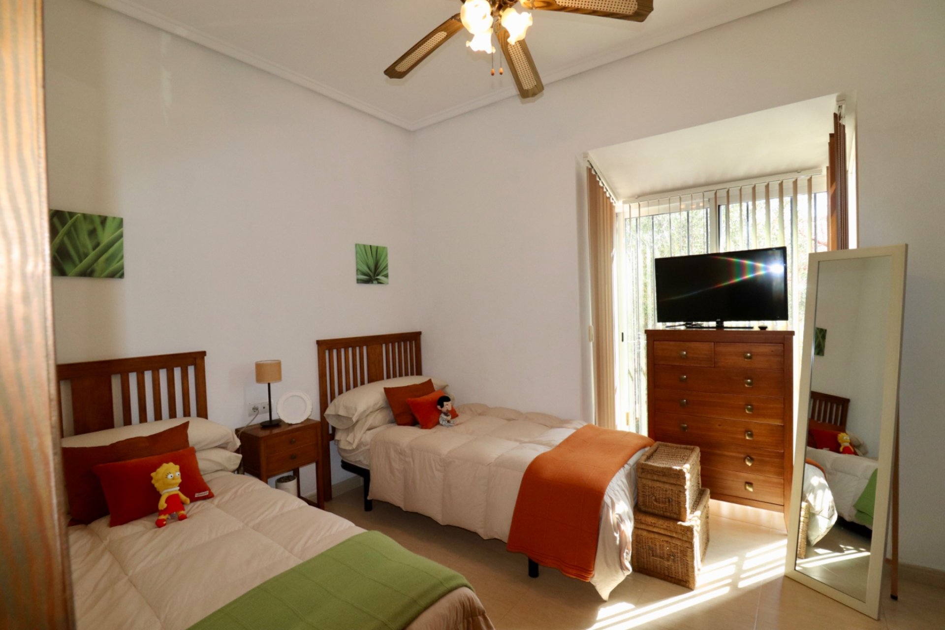 Herverkoop - Finca / Plattelands Woning - Catral