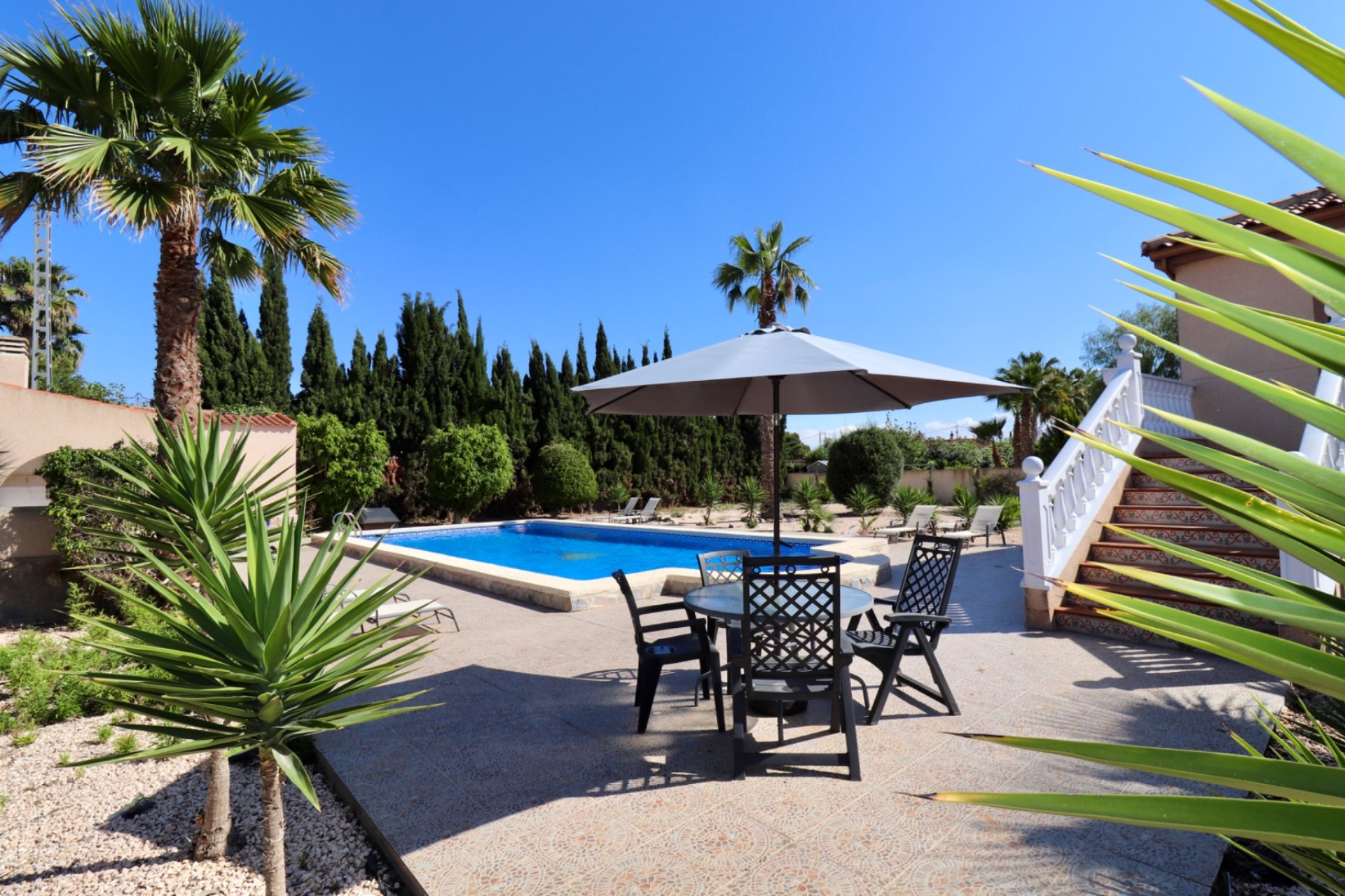 Herverkoop - Finca / Plattelands Woning - Catral