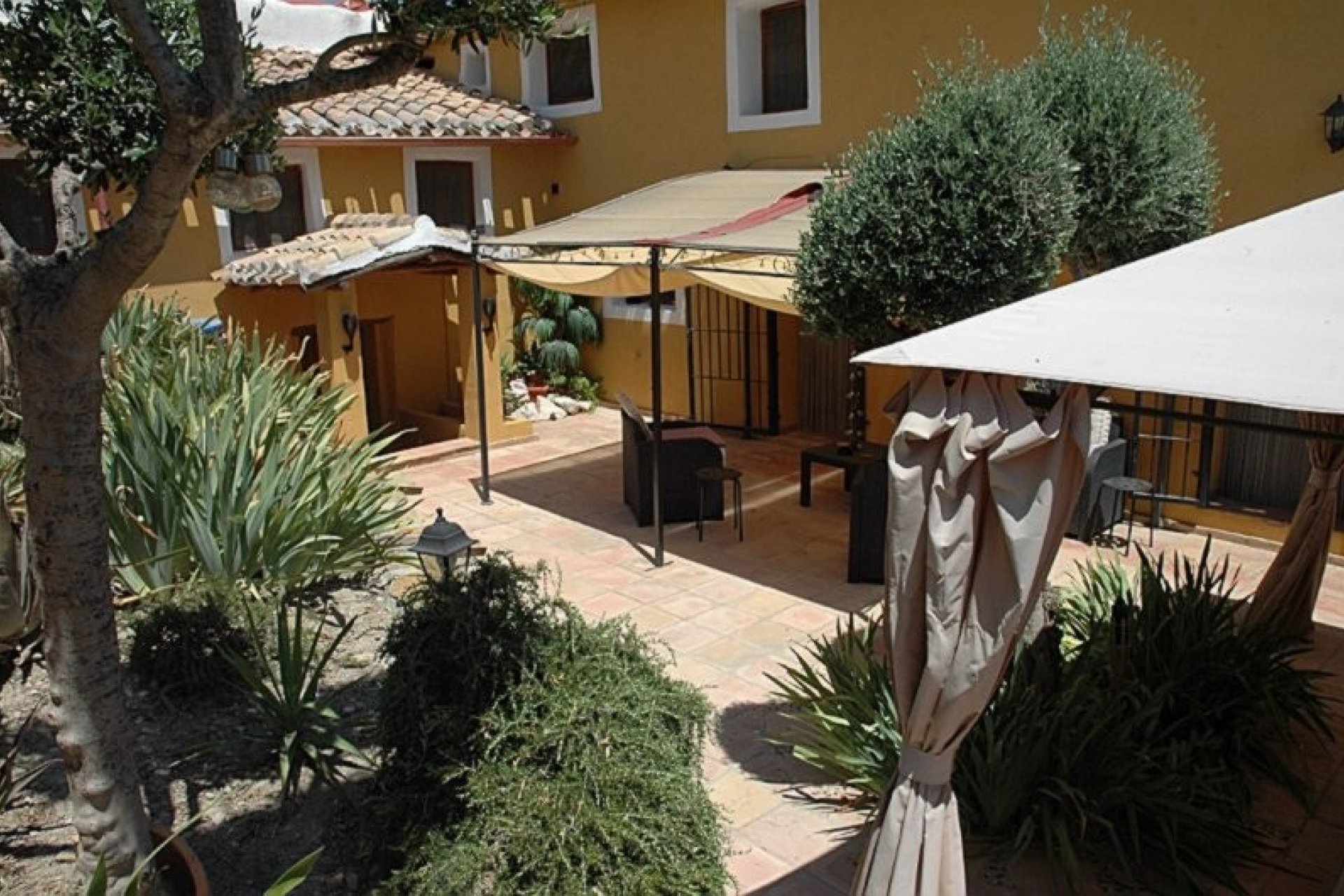 Herverkoop - Finca / Plattelands Woning - Cehegin