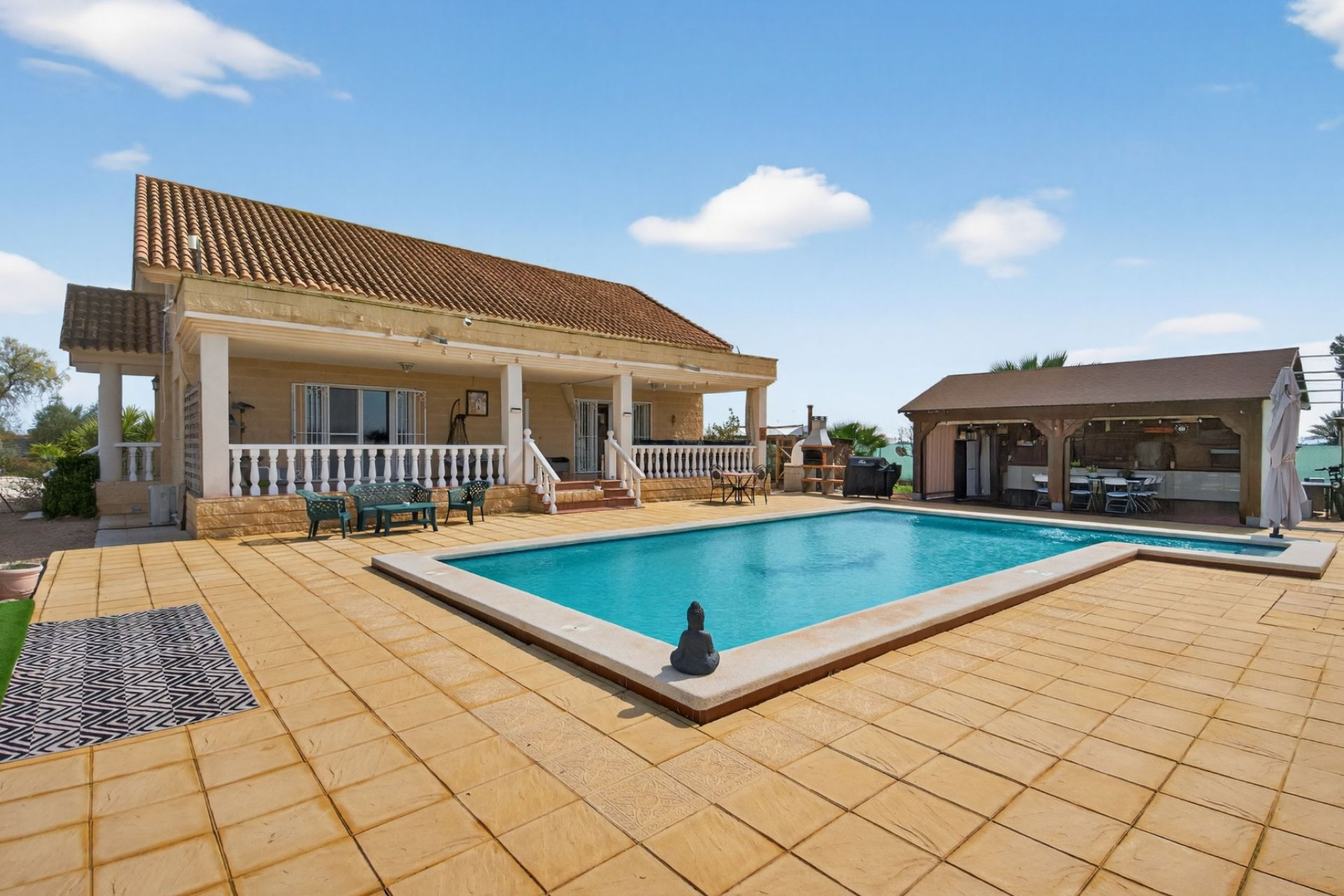 Herverkoop - Finca / Plattelands Woning - Crevillente