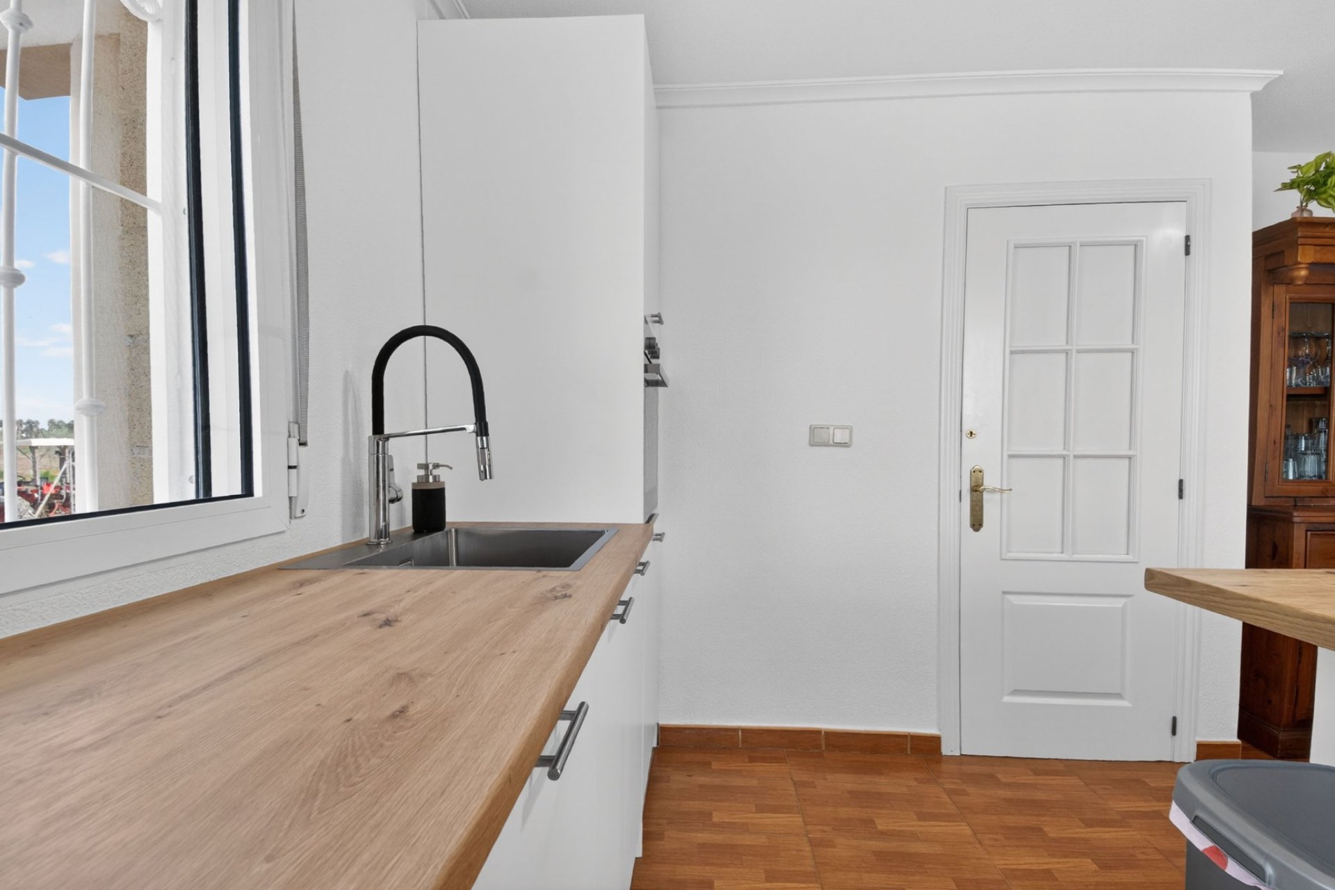 Herverkoop - Finca / Plattelands Woning - Crevillente