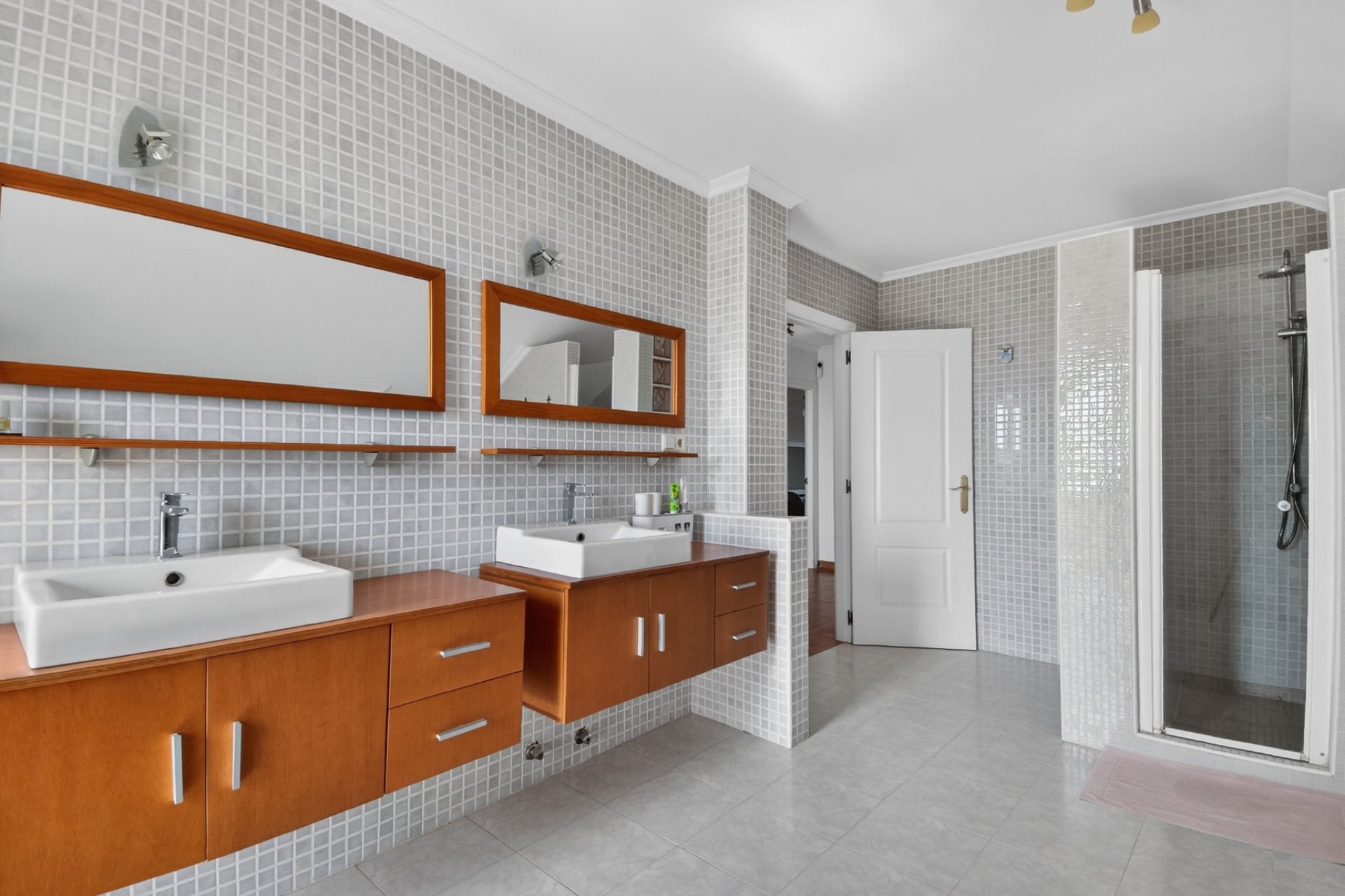 Herverkoop - Finca / Plattelands Woning - Crevillente