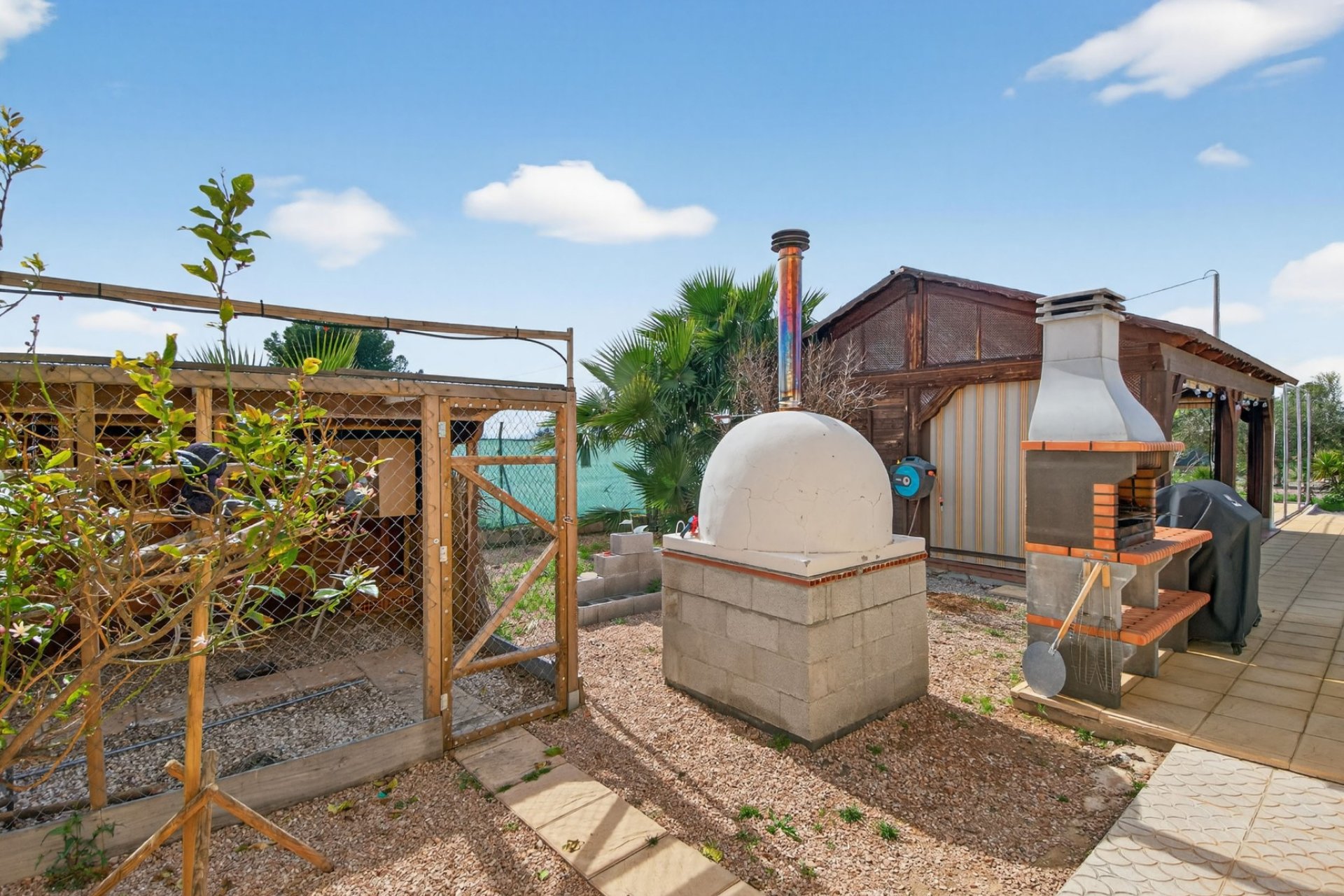 Herverkoop - Finca / Plattelands Woning - Crevillente