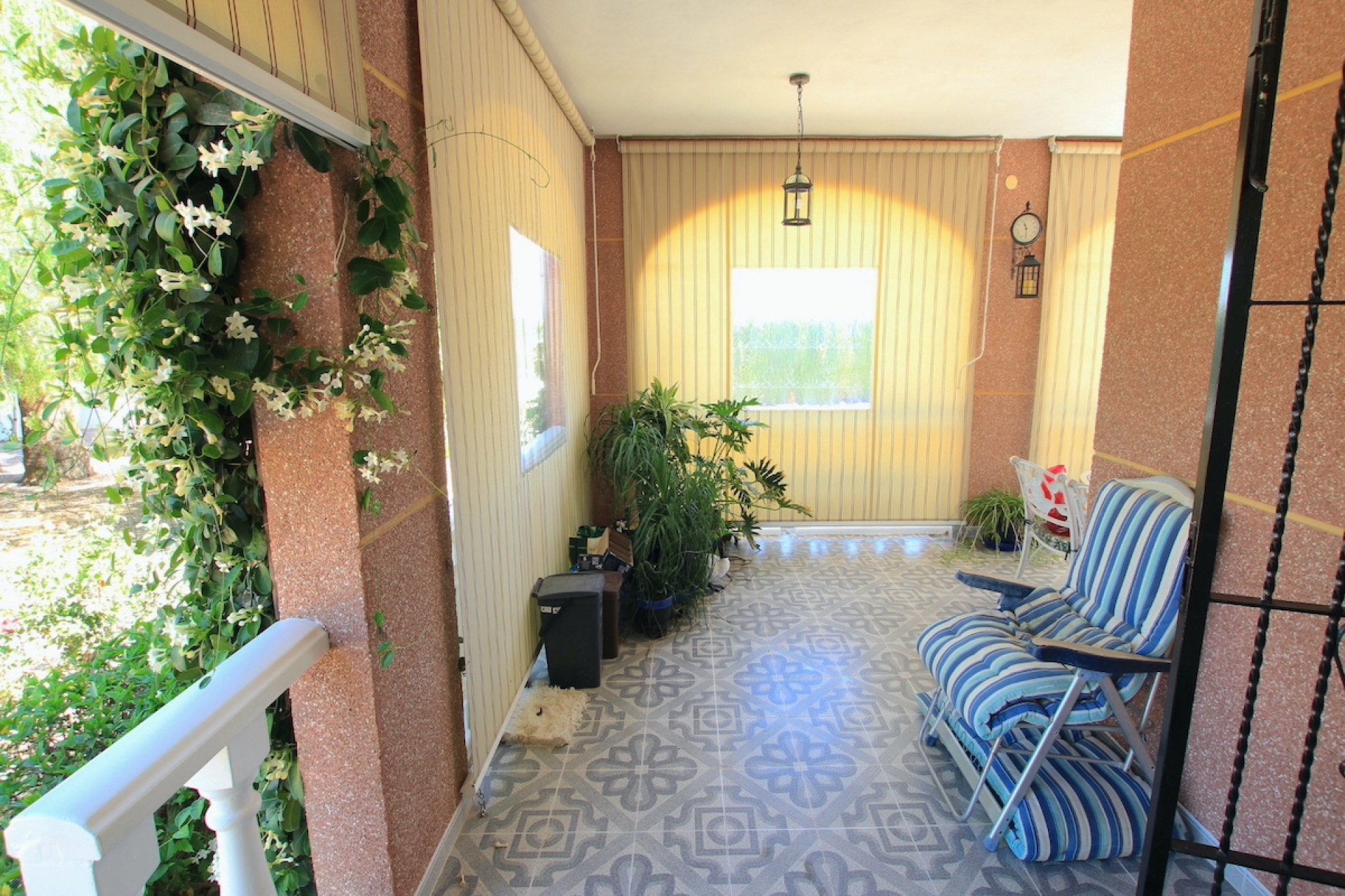 Herverkoop - Finca / Plattelands Woning - Daya Vieja