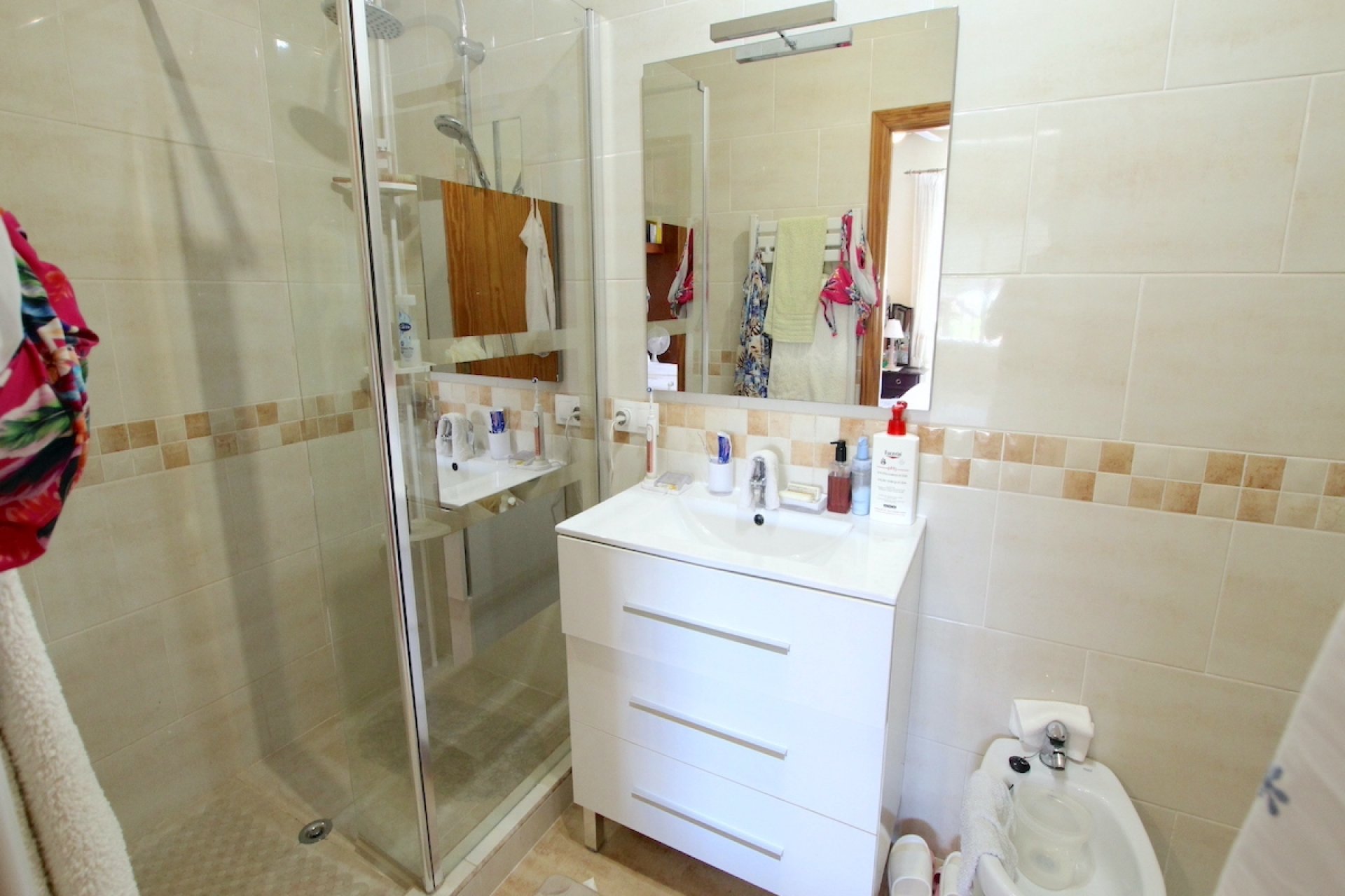 Herverkoop - Finca / Plattelands Woning - Daya Vieja