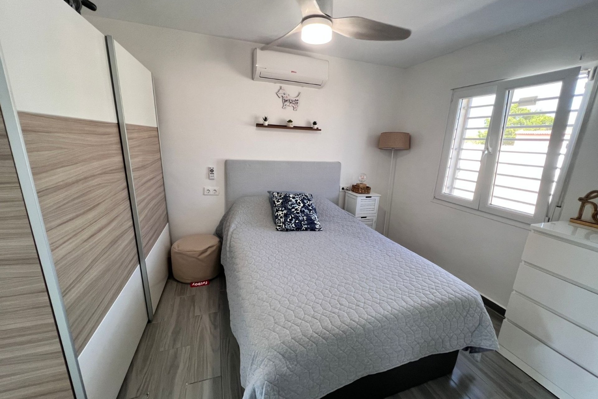 Herverkoop - Finca / Plattelands Woning - Elche - La Marina