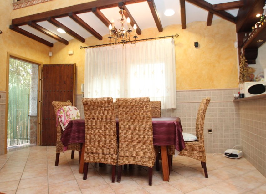 Herverkoop - Finca / Plattelands Woning - Murcia