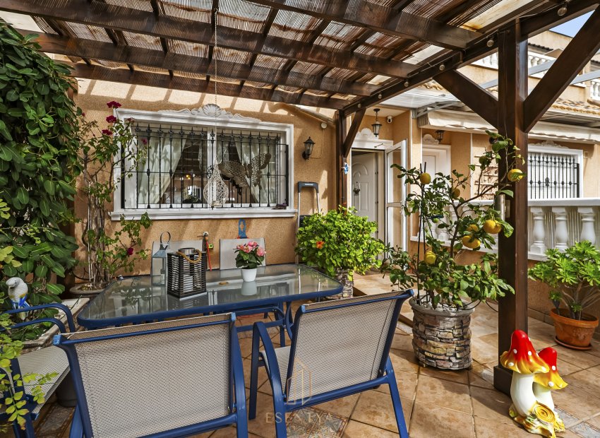 Herverkoop - Finca / Plattelands Woning - Orihuela Costa - Villamartín