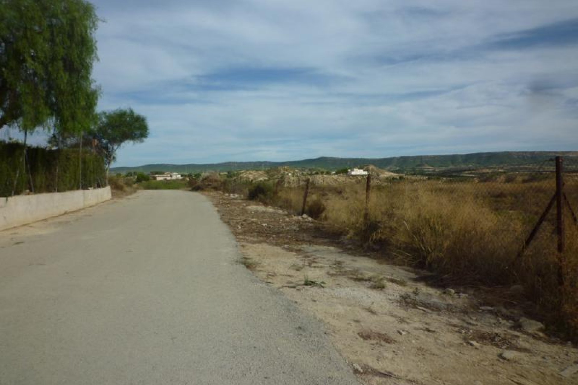 Herverkoop - Finca / Plattelands Woning - Orihuela - Desamparados-Hurchillo-Torremendo