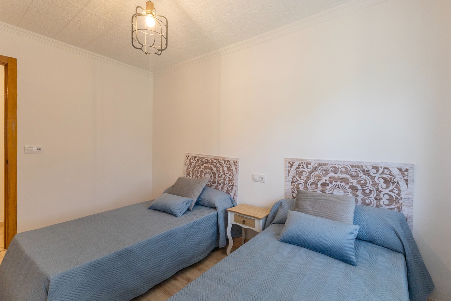 Herverkoop - Finca / Plattelands Woning - Orihuela