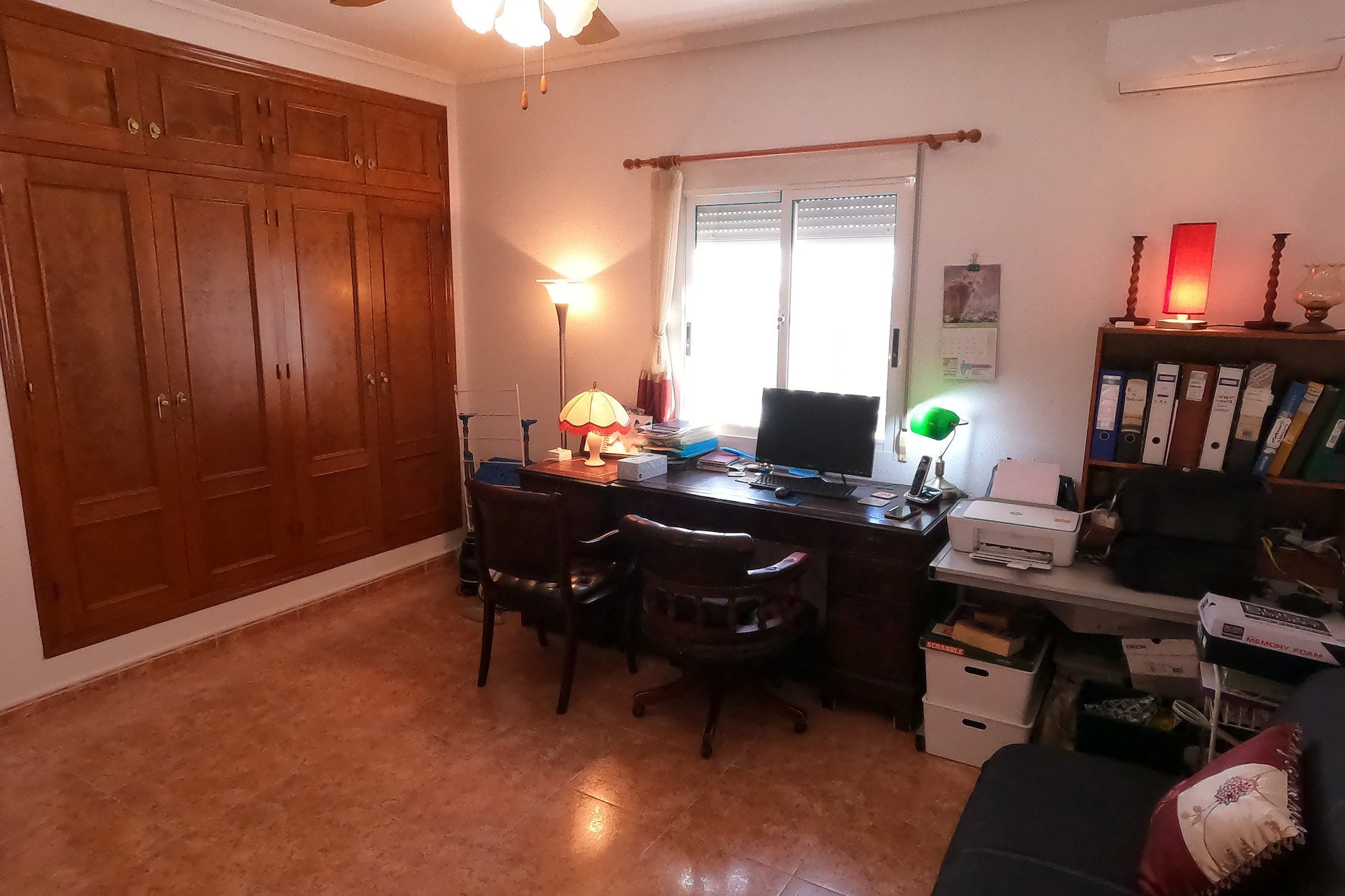 Herverkoop - Finca / Plattelands Woning - Orihuela