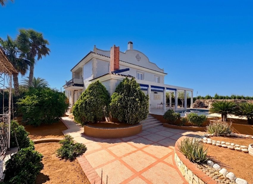 Herverkoop - Finca / Plattelands Woning - San Fulgencio - La Marina
