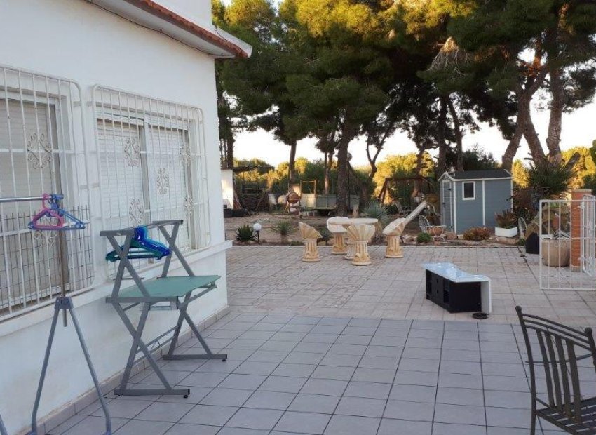 Herverkoop - Finca / Plattelands Woning - Torrevieja - Los Balcones