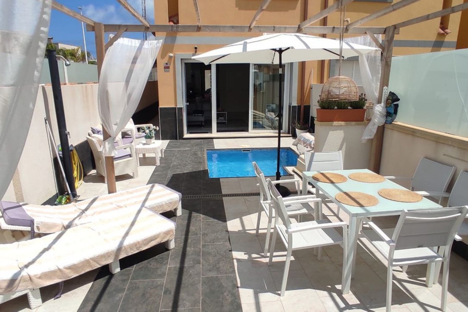 Herverkoop - House - Orihuela Costa - Costa Blanca