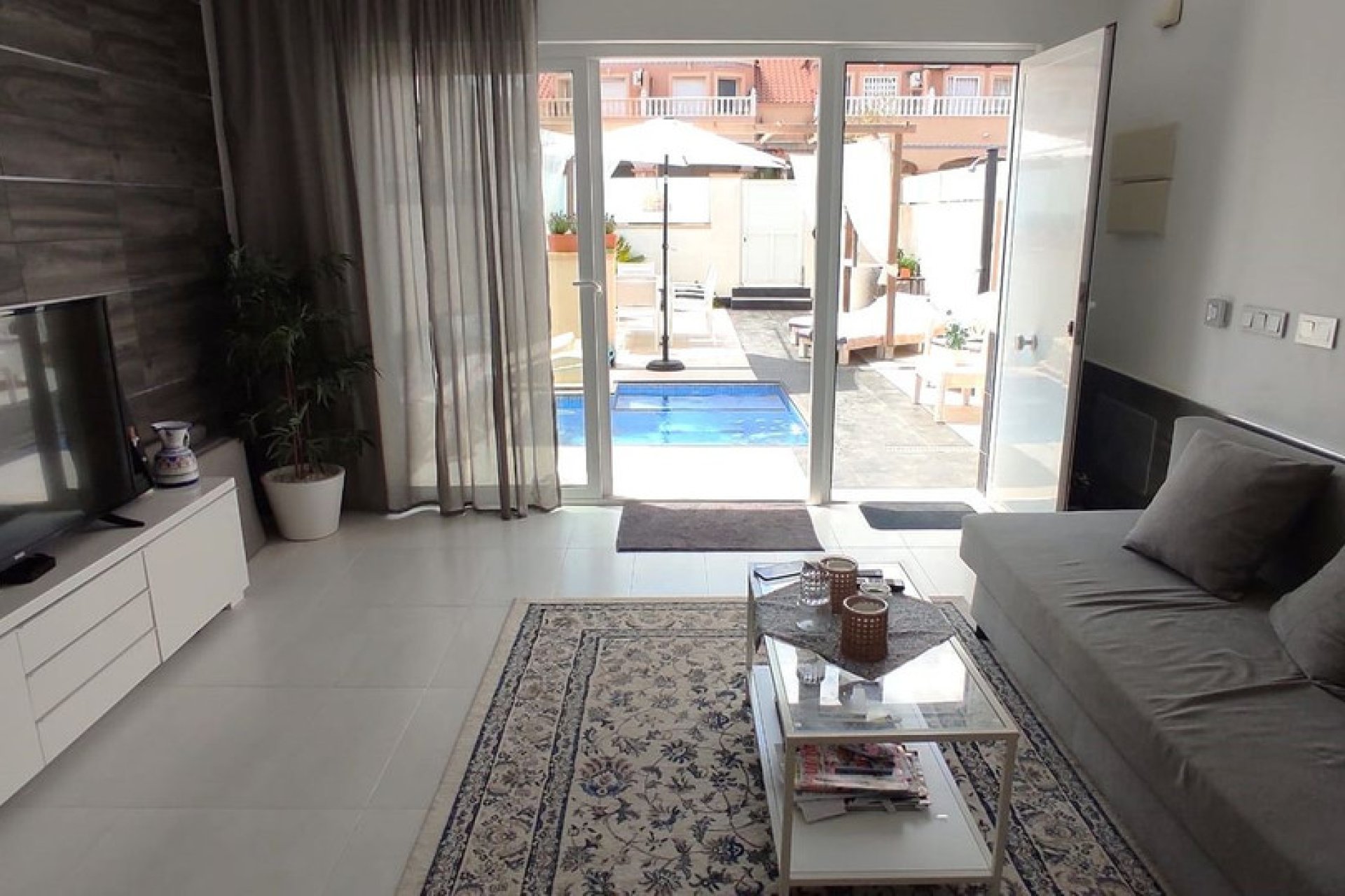 Herverkoop - House - Orihuela Costa - Costa Blanca