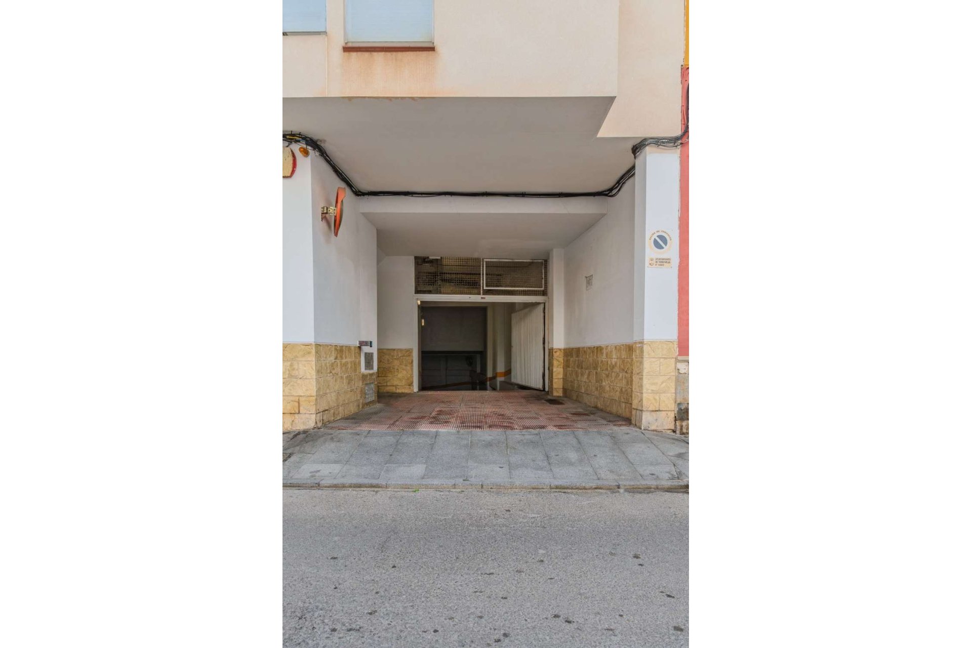 Herverkoop - Parkeerplaats / Garage - Torrevieja - Parque de las Naciones