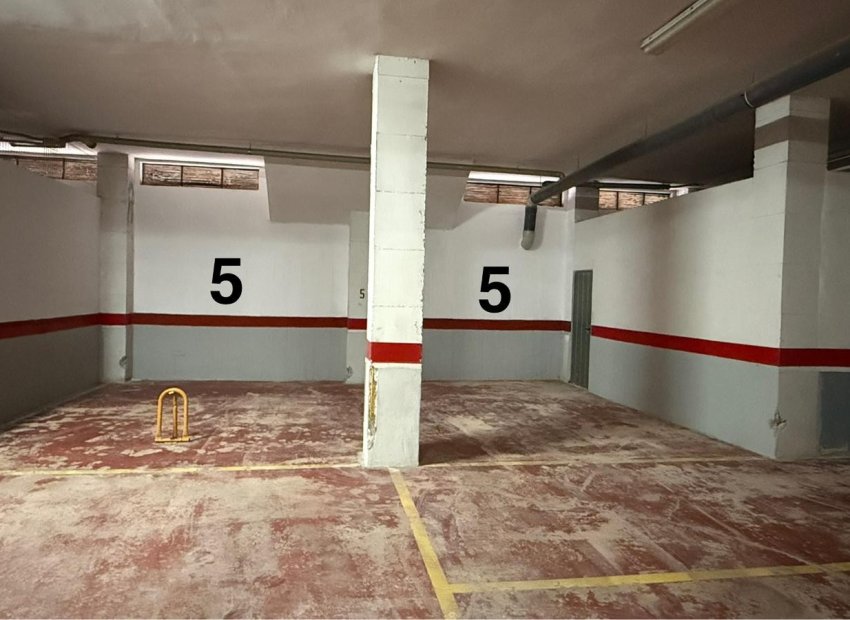 Herverkoop - Parkeerplaats/Garage - Torrevieja