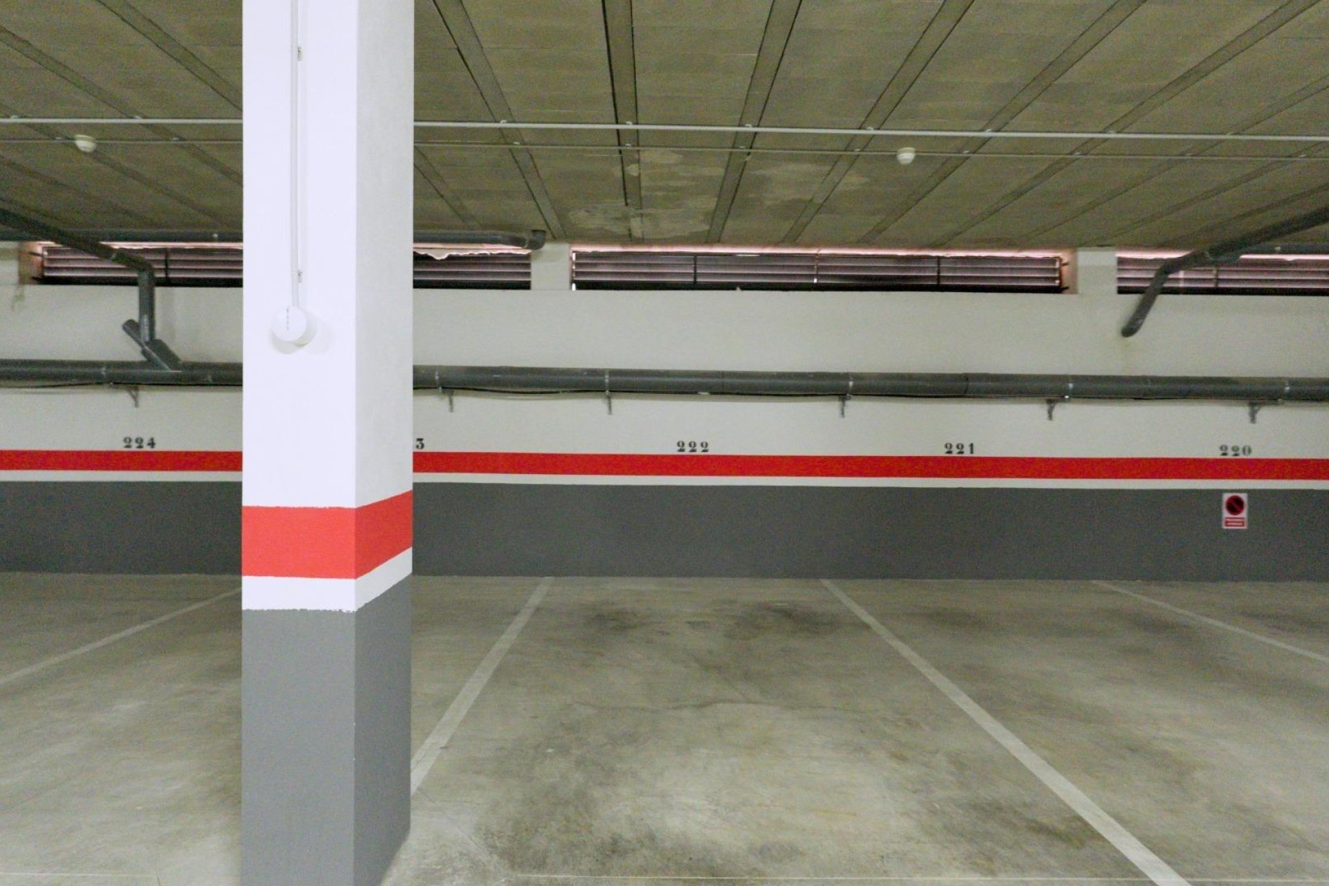 Herverkoop - Parkeerplaats / Garage - Torrevieja