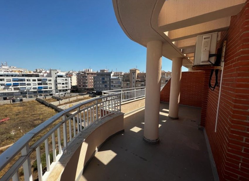 Herverkoop - Penthouse - Torrevieja - Playa del cura