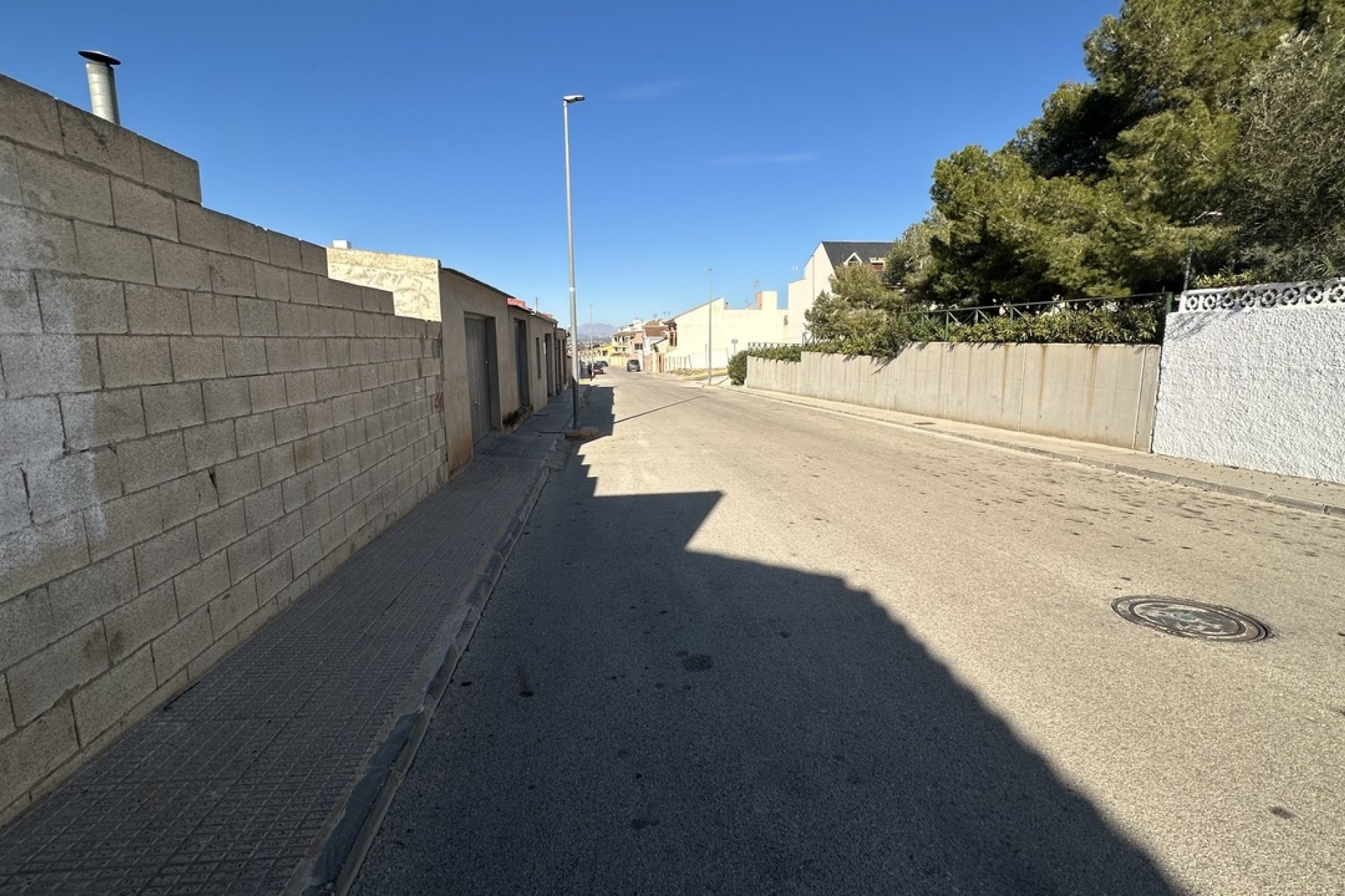 Herverkoop - Perceel - Benijofar