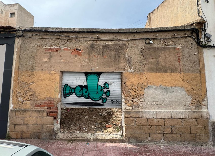 Herverkoop - Perceel - Torrevieja