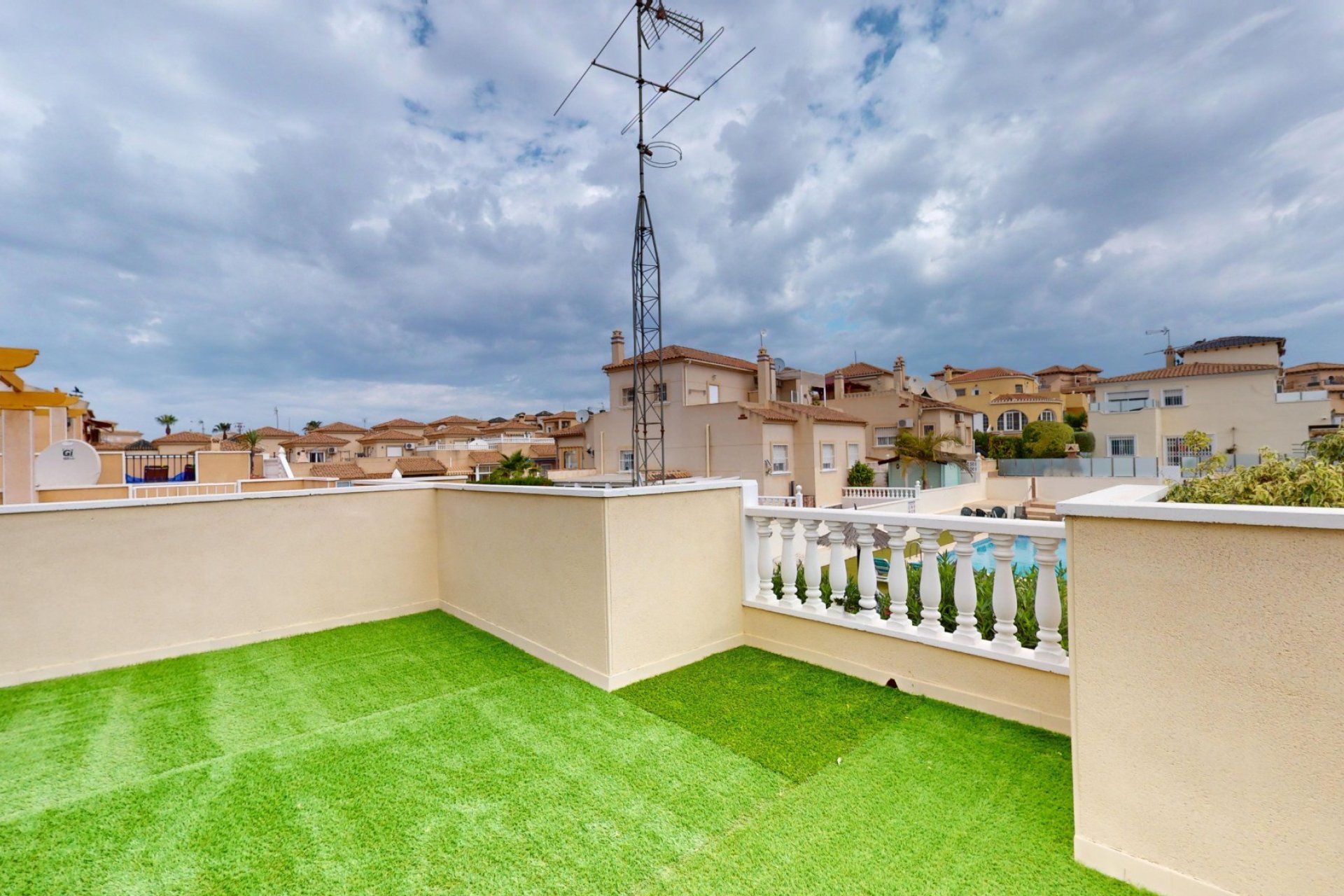 Herverkoop - Quad House - Orihuela Costa - Blue Lagoon