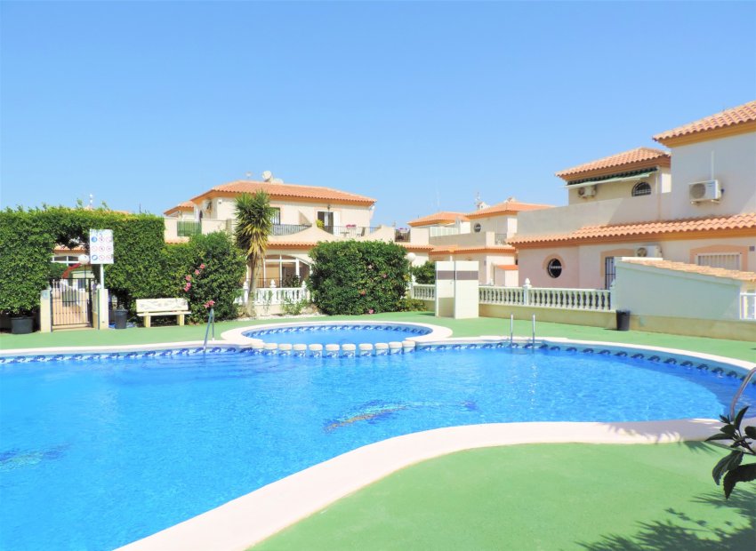 Herverkoop - Quad House - Orihuela Costa - Playa Flamenca