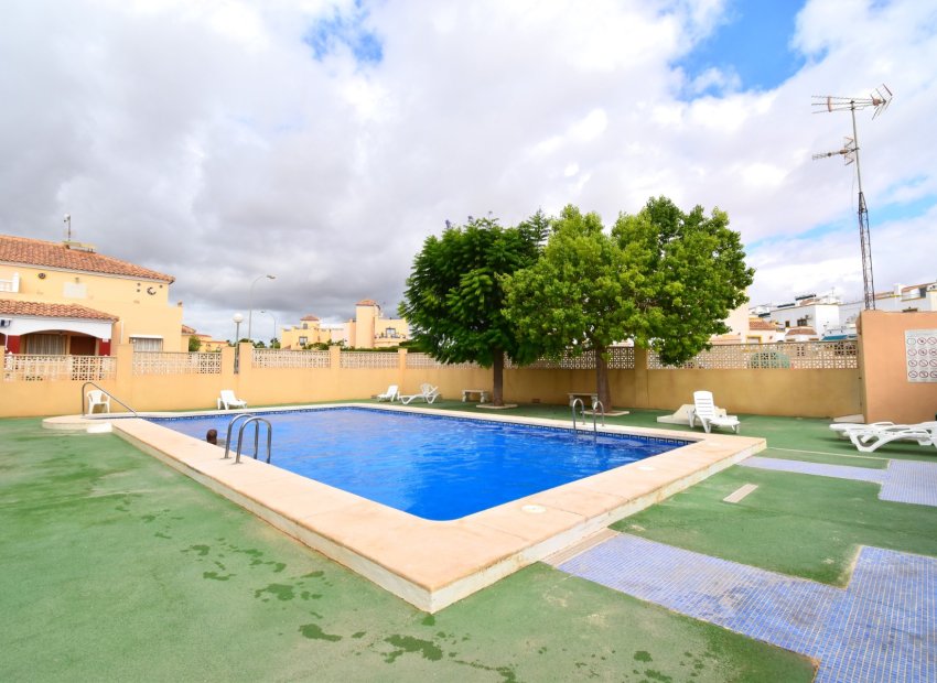 Herverkoop - Quad House - Orihuela Costa - Playa Flamenca