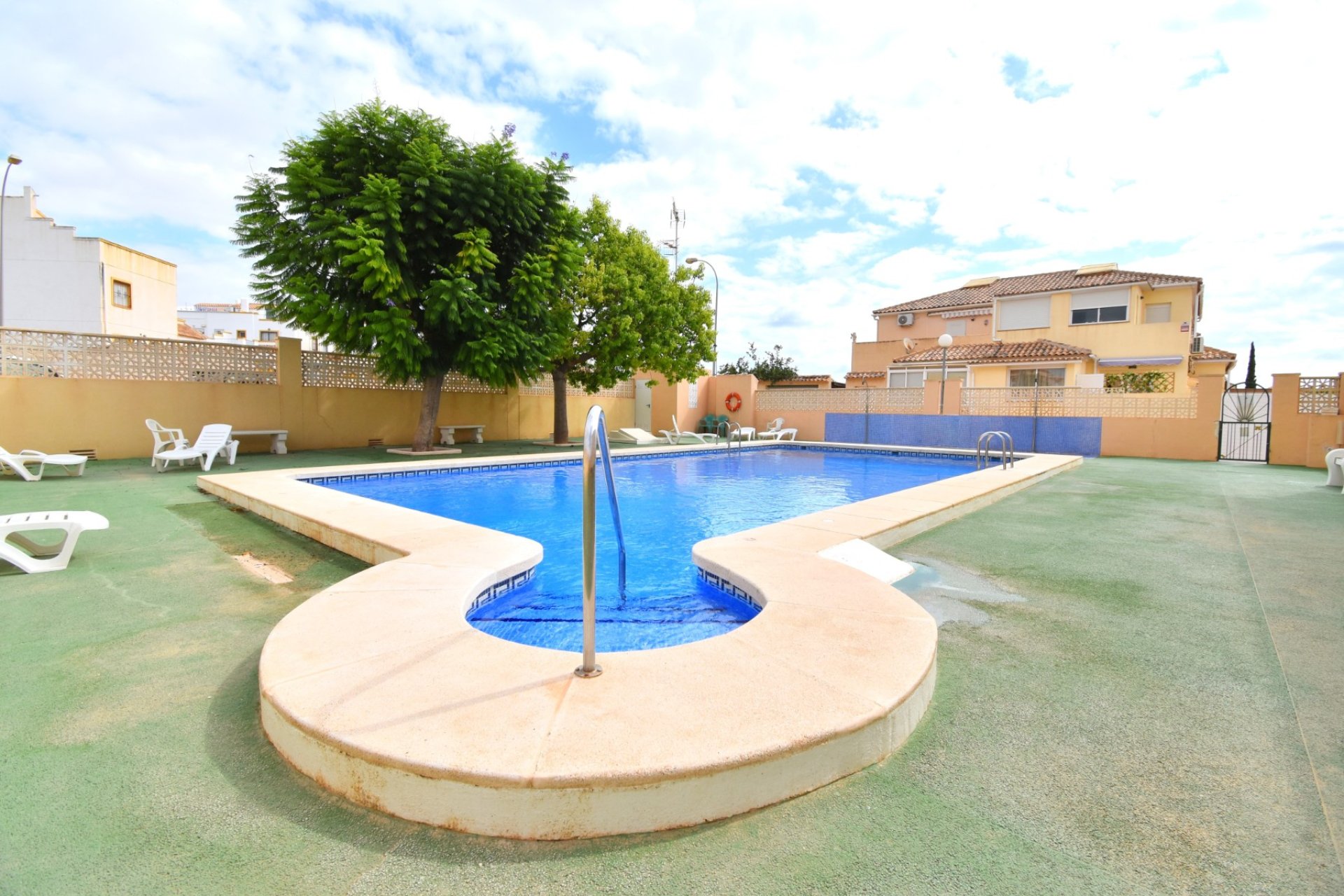 Herverkoop - Quad House - Orihuela Costa - Playa Flamenca