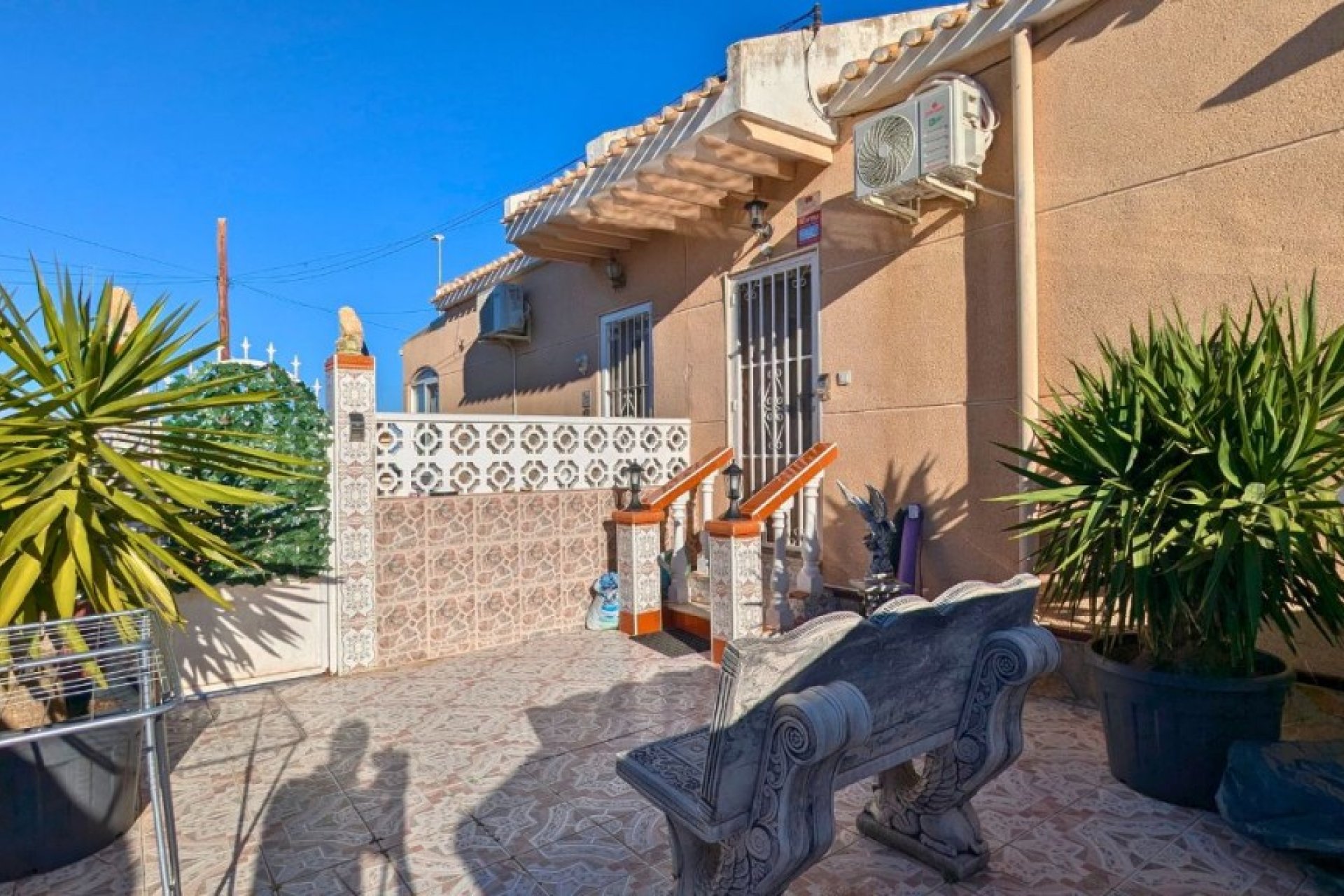 Herverkoop - Quad House - San Miguel de Salinas