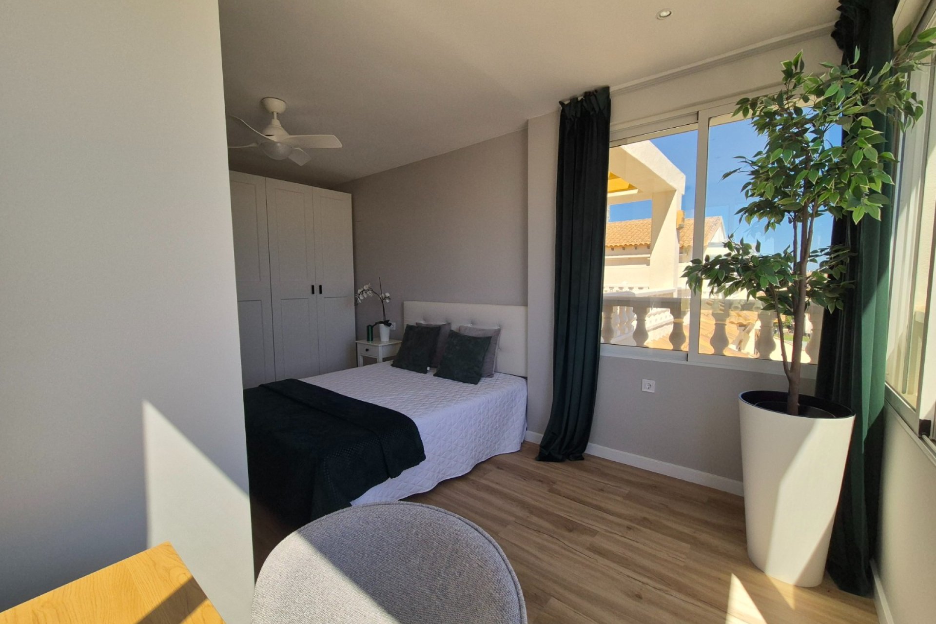 Herverkoop - Rijwoning - Alicante - La Florida