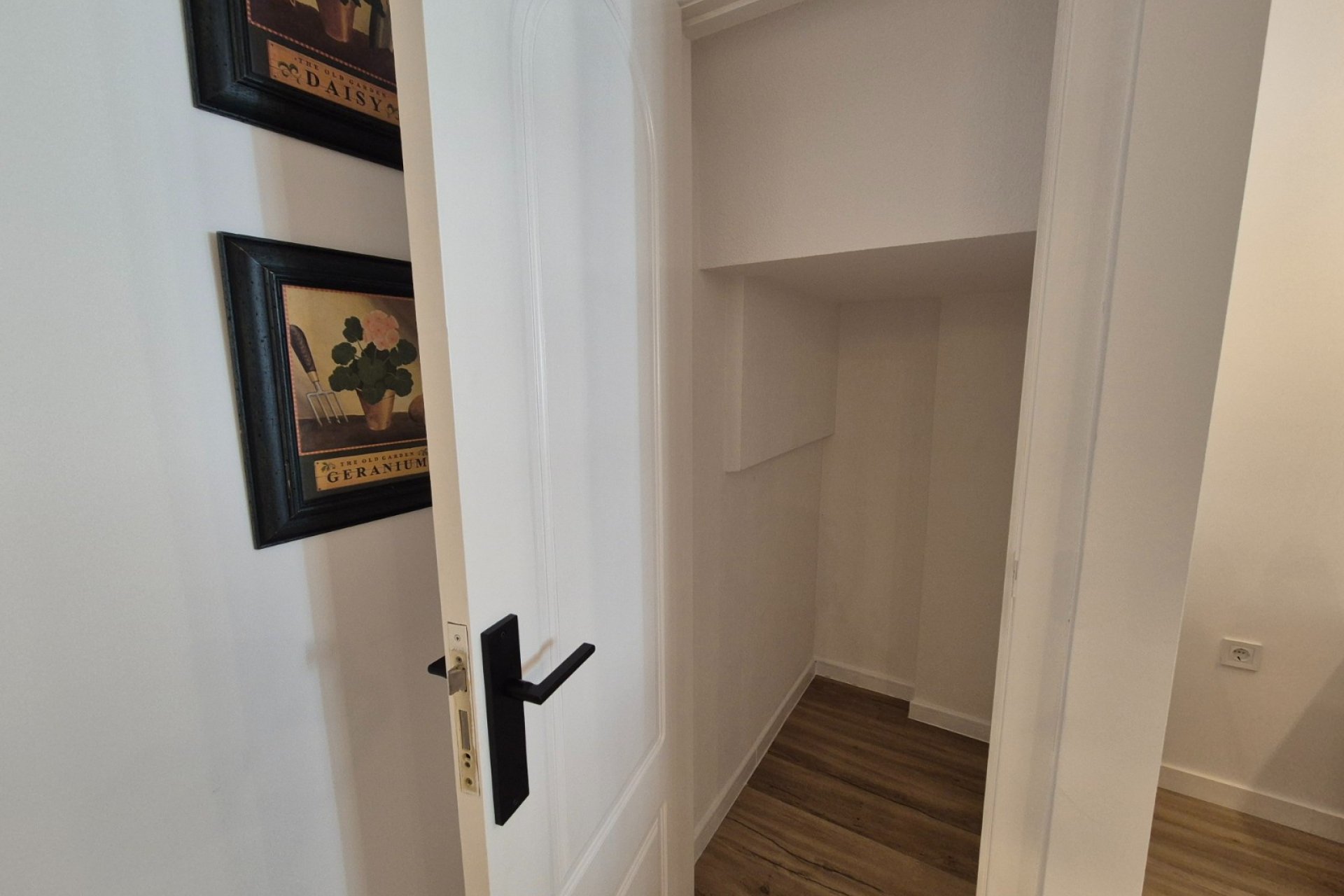 Herverkoop - Rijwoning - Alicante - La Florida