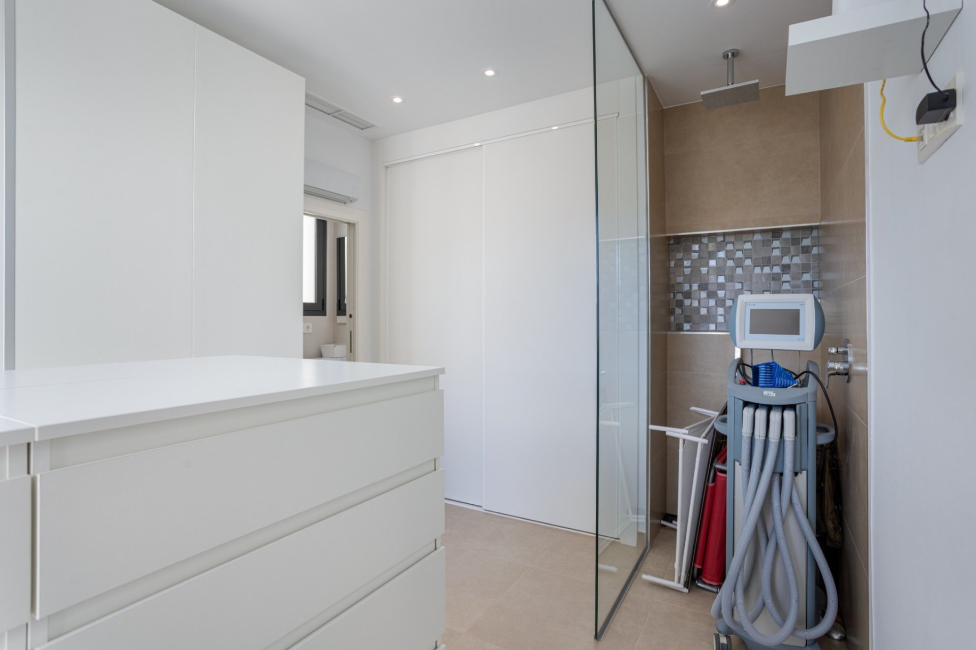 Herverkoop - Rijwoning - Benijofar