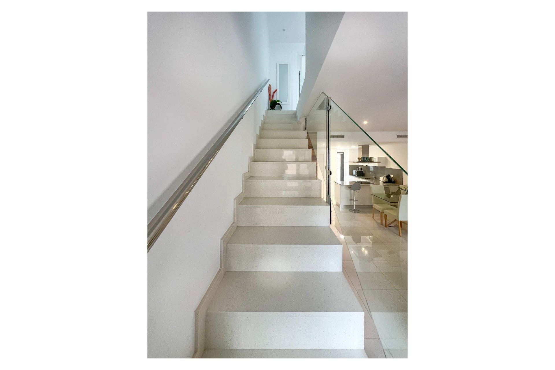 Herverkoop - Rijwoning - Bigastro