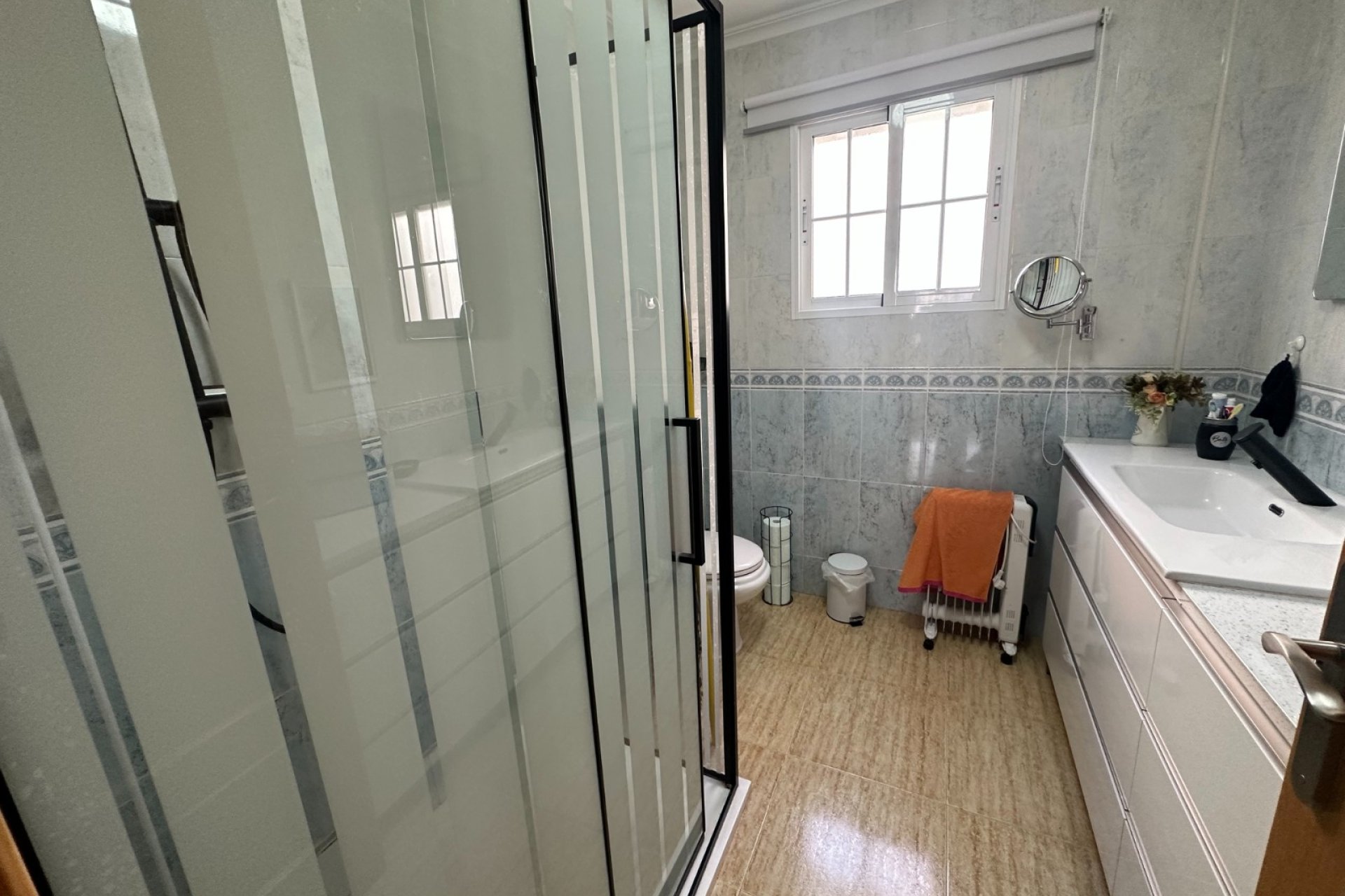 Herverkoop - Rijwoning - Bigastro