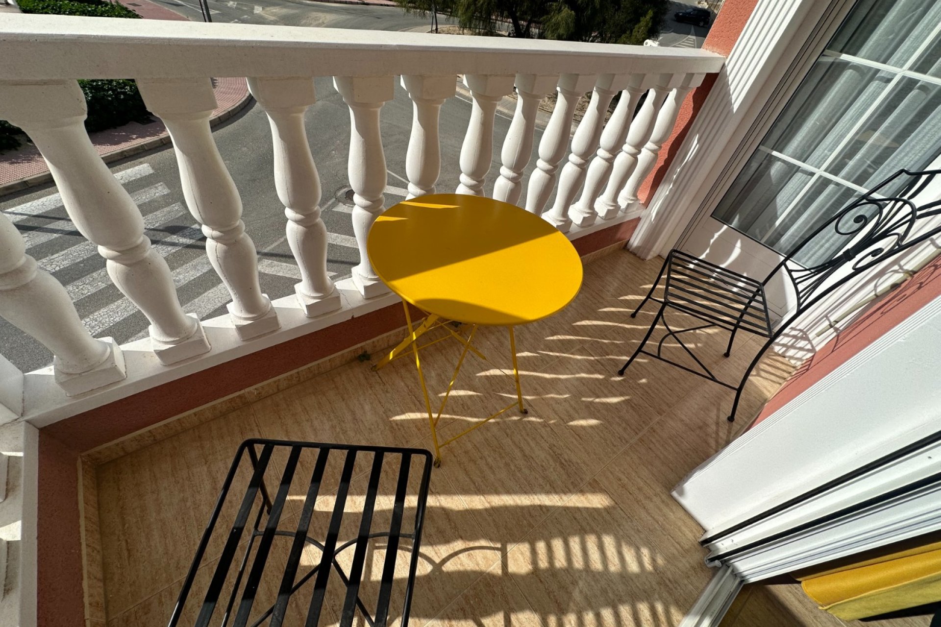 Herverkoop - Rijwoning - Bigastro