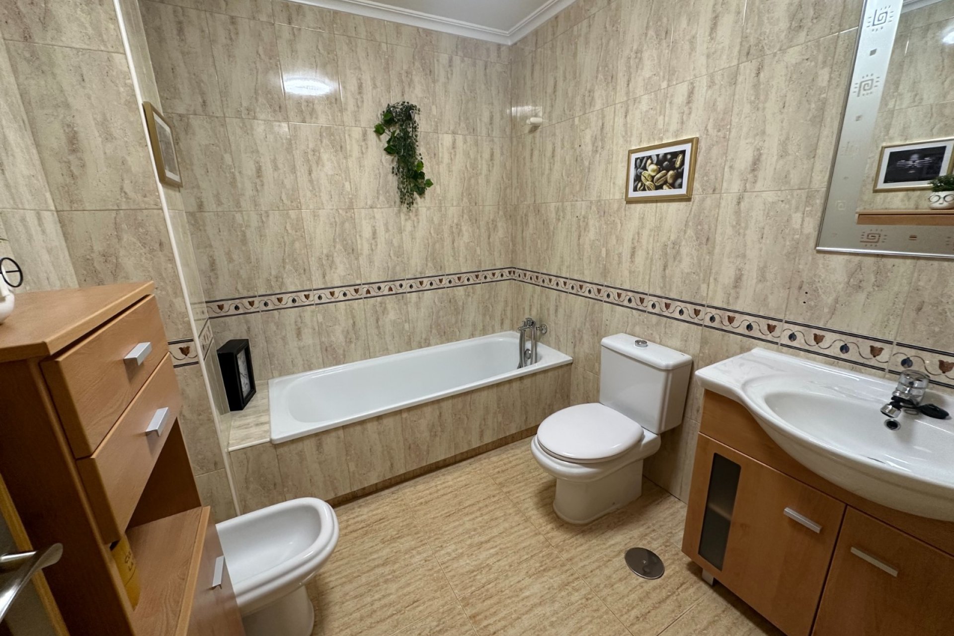 Herverkoop - Rijwoning - Bigastro