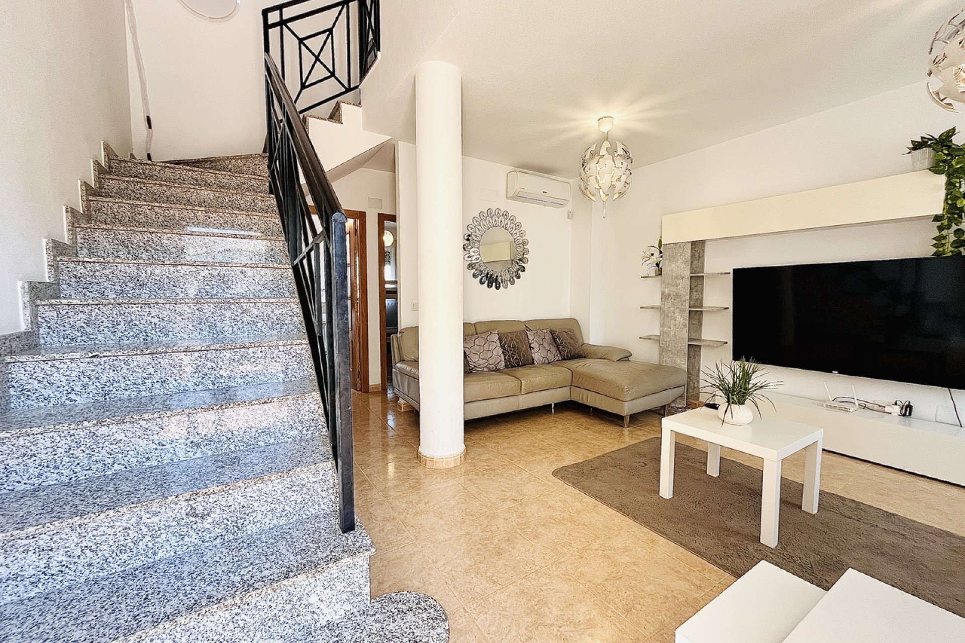 Herverkoop - Rijwoning - Cabo Roig