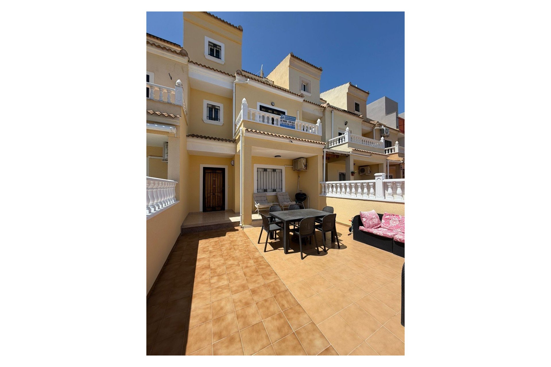 Herverkoop - Rijwoning - Campoamor