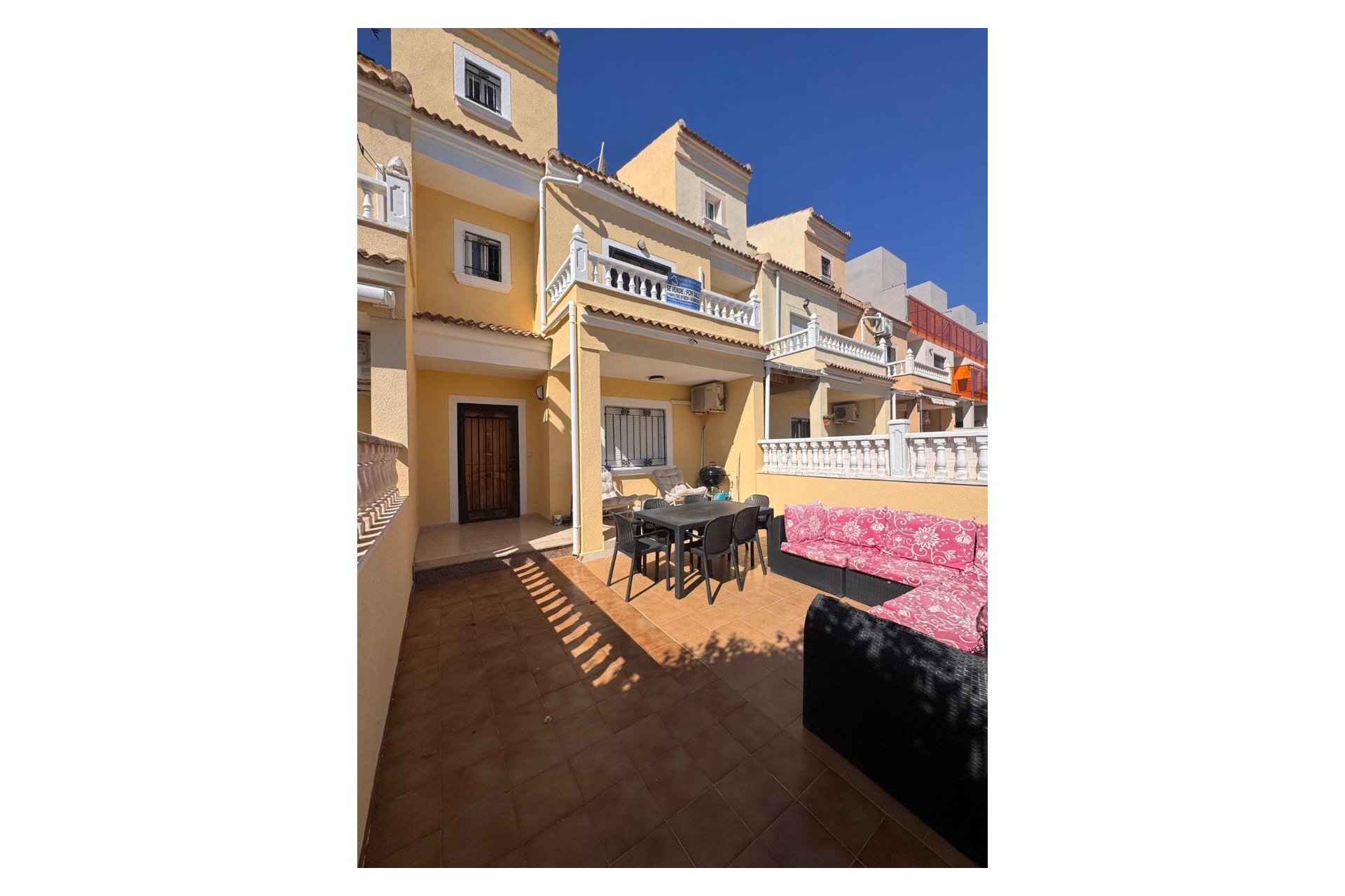 Herverkoop - Rijwoning - Campoamor