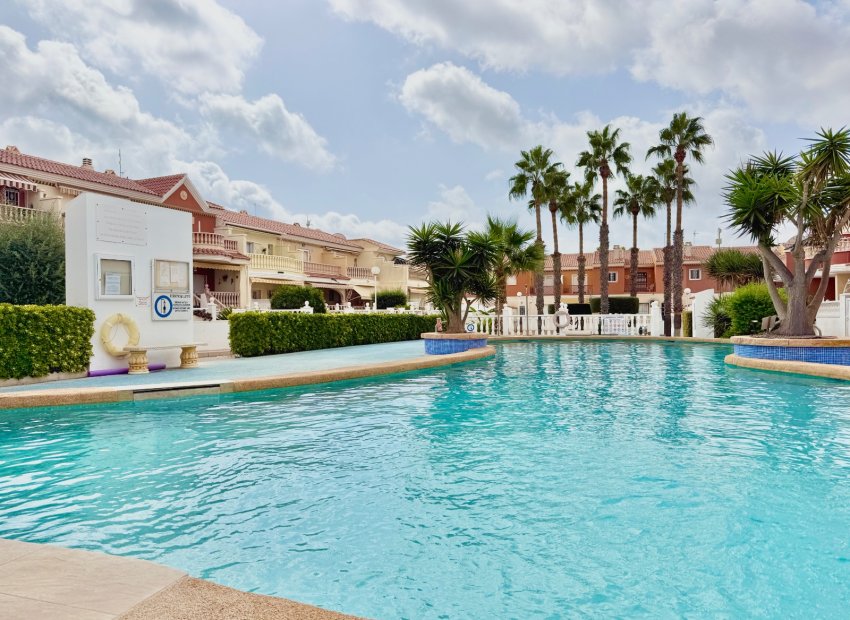 Herverkoop - Rijwoning - Ciudad Quesada - Doña Pepa