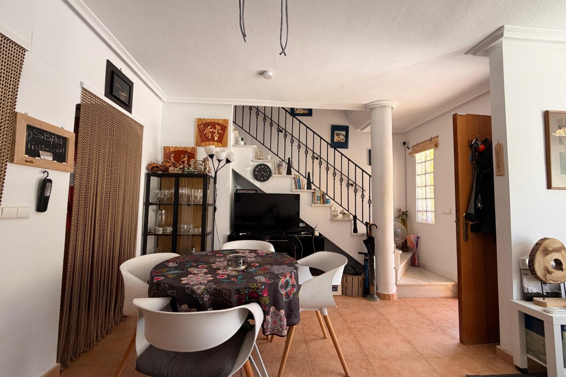 Herverkoop - Rijwoning - El Raso