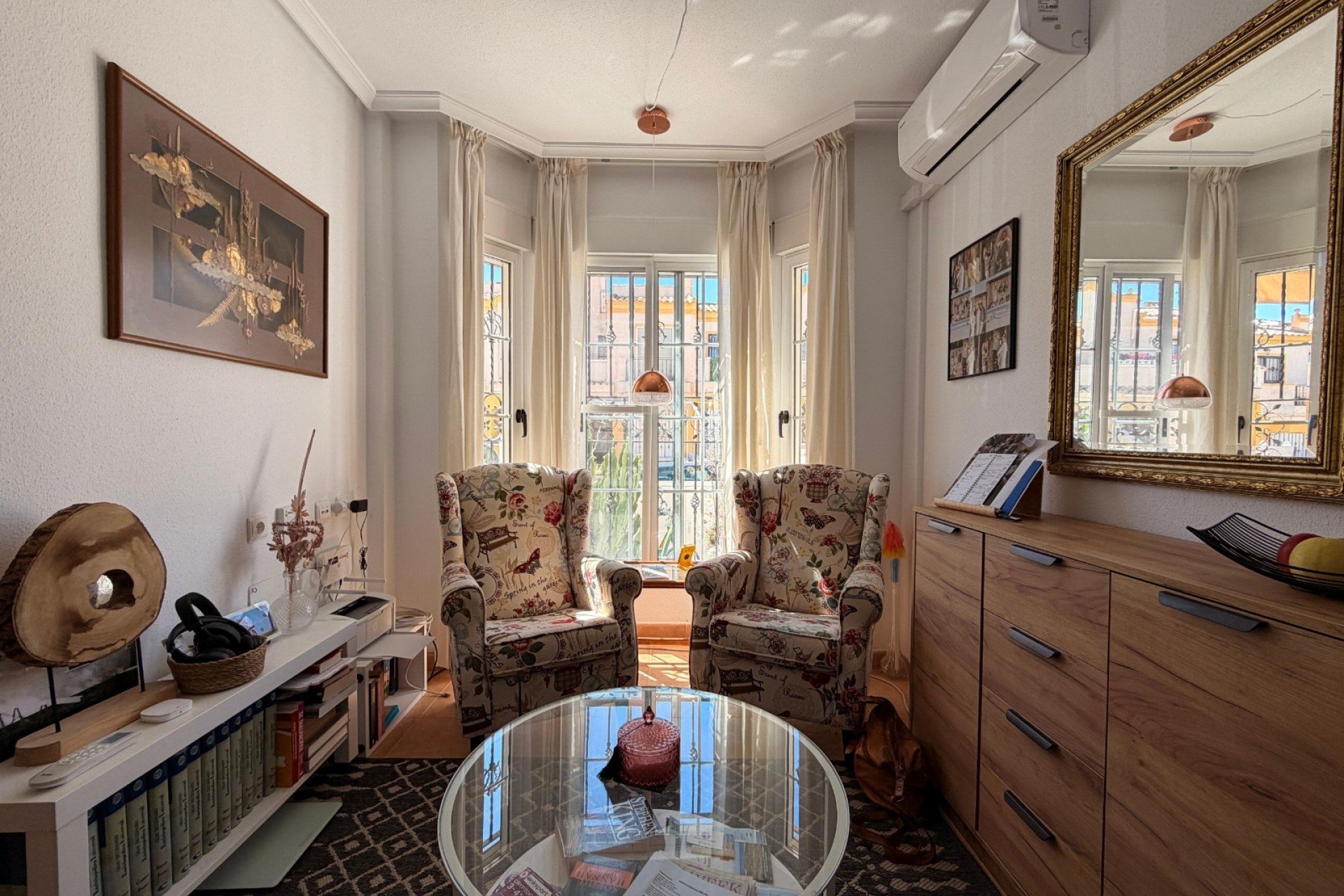 Herverkoop - Rijwoning - El Raso