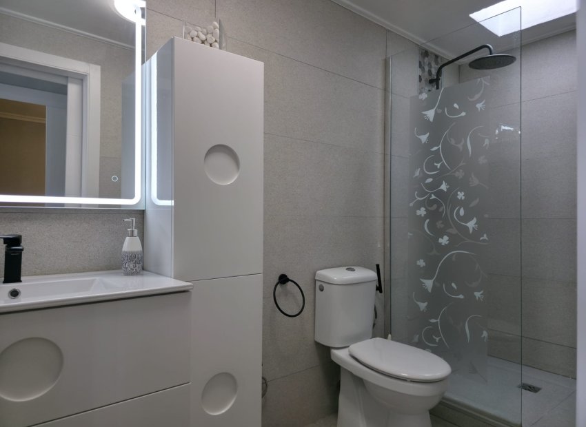 Herverkoop - Rijwoning - La Torreta - Torrevieja