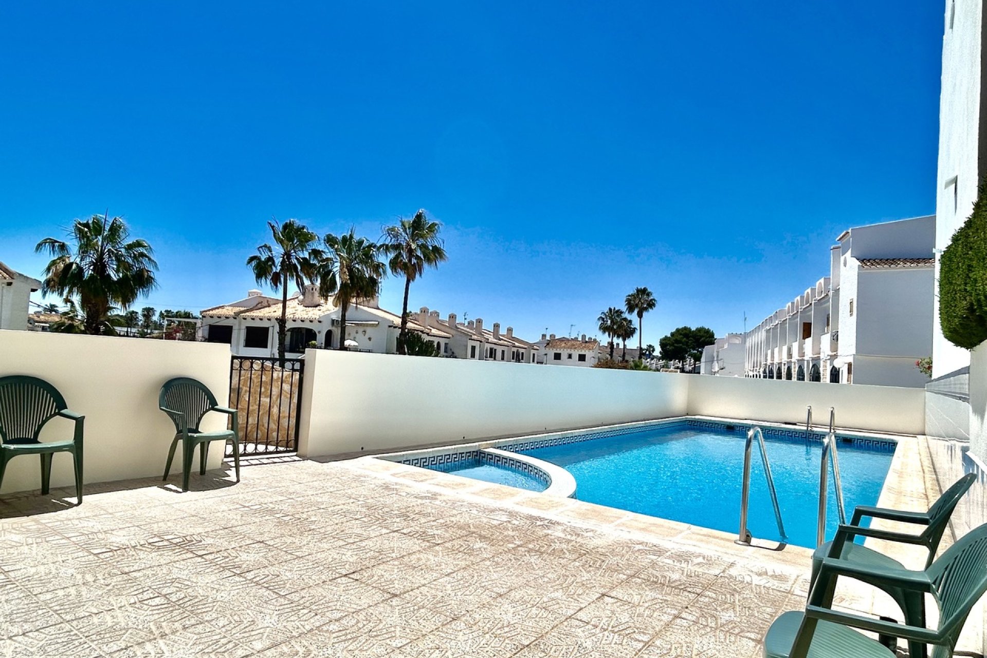 Herverkoop - Rijwoning - La Zenia