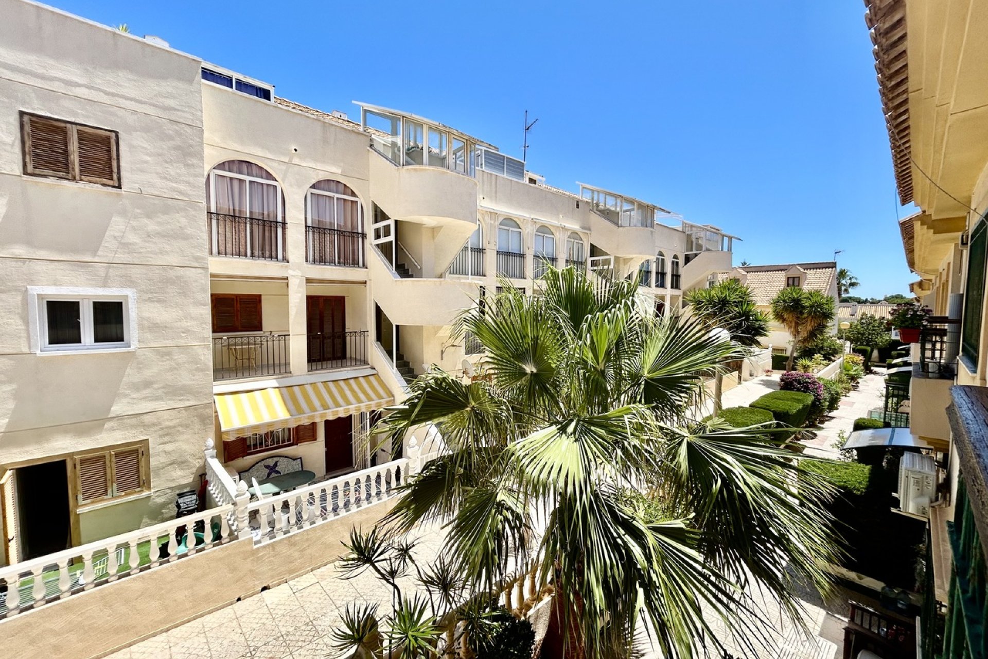 Herverkoop - Rijwoning - La Zenia