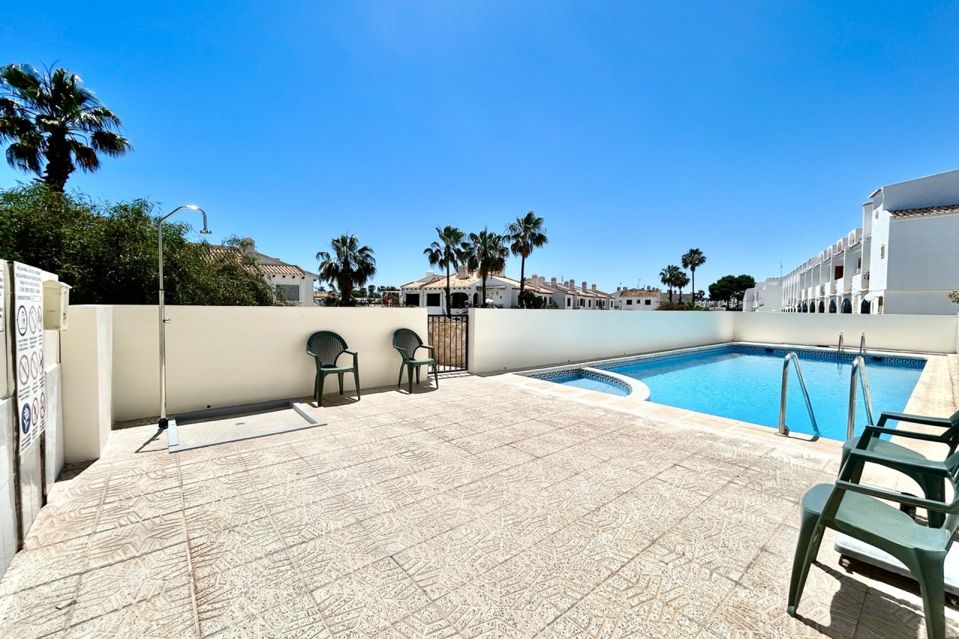 Herverkoop - Rijwoning - La Zenia