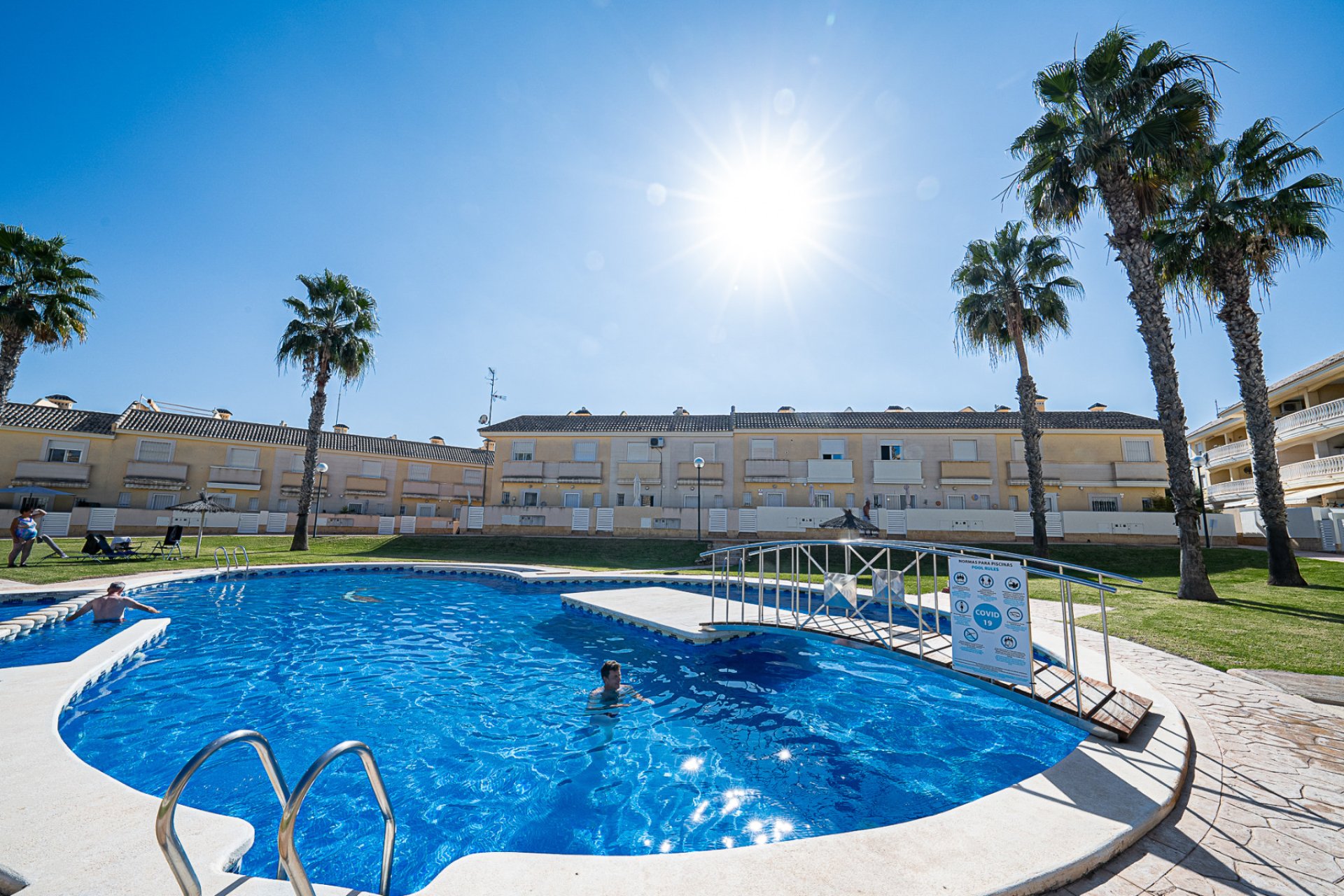 Herverkoop - Rijwoning - Lomas de Cabo Roig